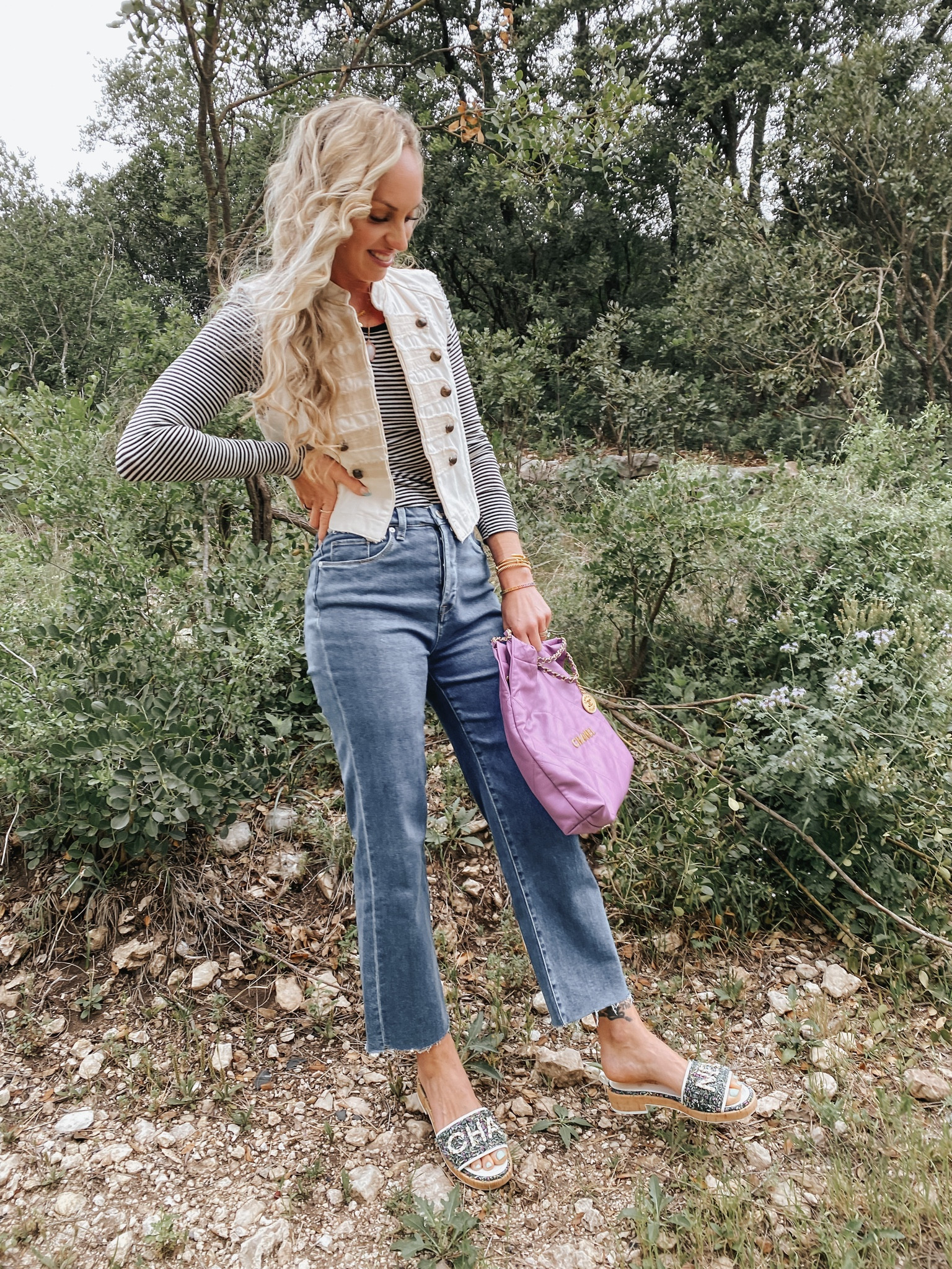 Vest style🤍

#LTKunder50 #LTKstyletip #LTKshoecrush