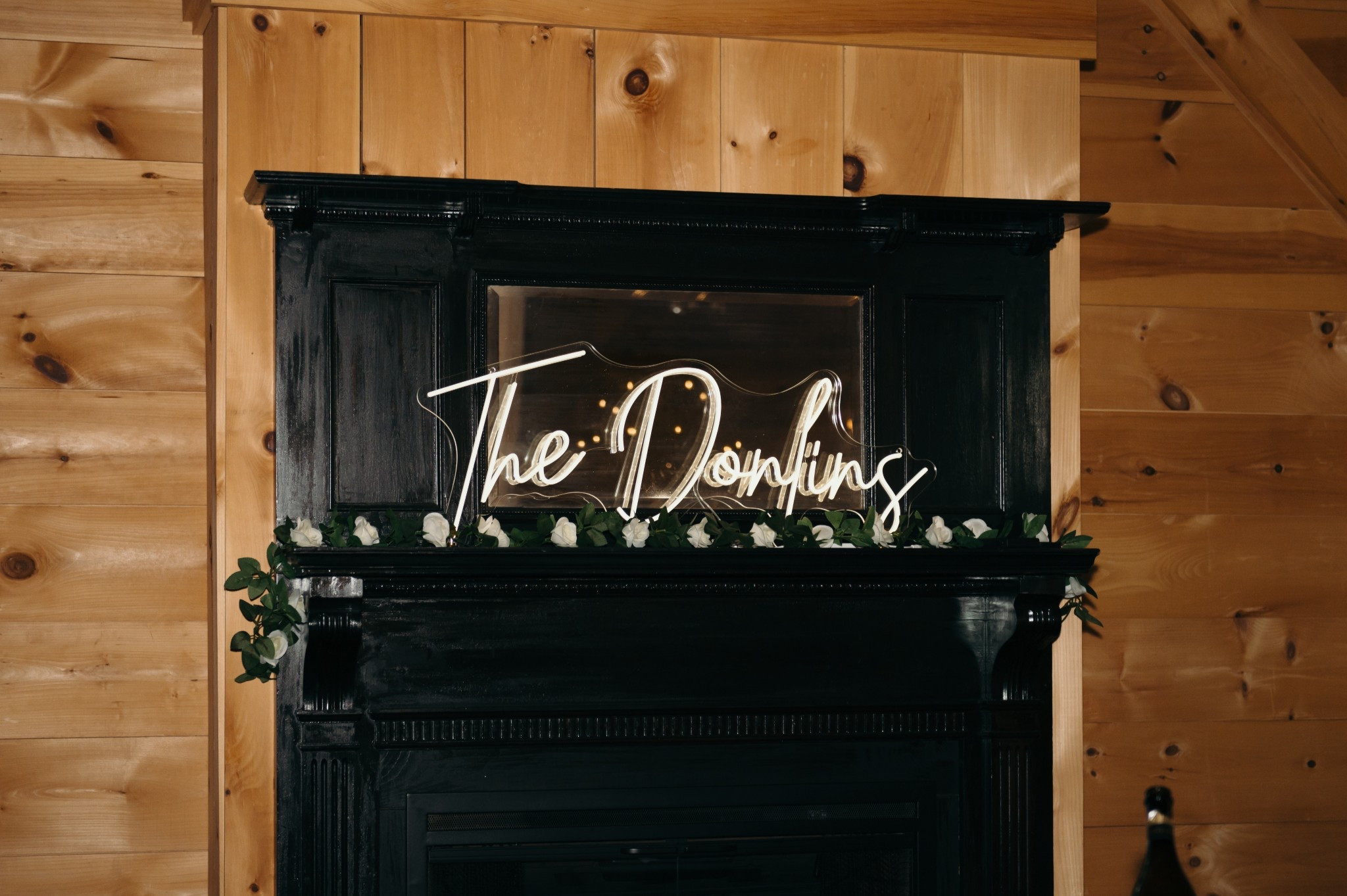 Last Name Neon Wedding Sign ✨

#LTKFindsUnder100 #LTKParties #LTKWedding