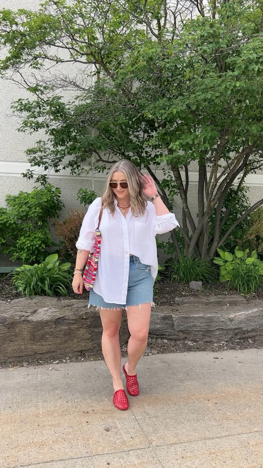 Easy summer outfit! Wearing my usual size L in the white button up shirt, sized up to 32 in the denim shorts. Jelly shoes are quite comfy, I’m a 9.5-10 shoe and wear a 10. Canadian shoe and bag links are under “similar products”

#LTKsummer #LTKsale #LTKmidsize