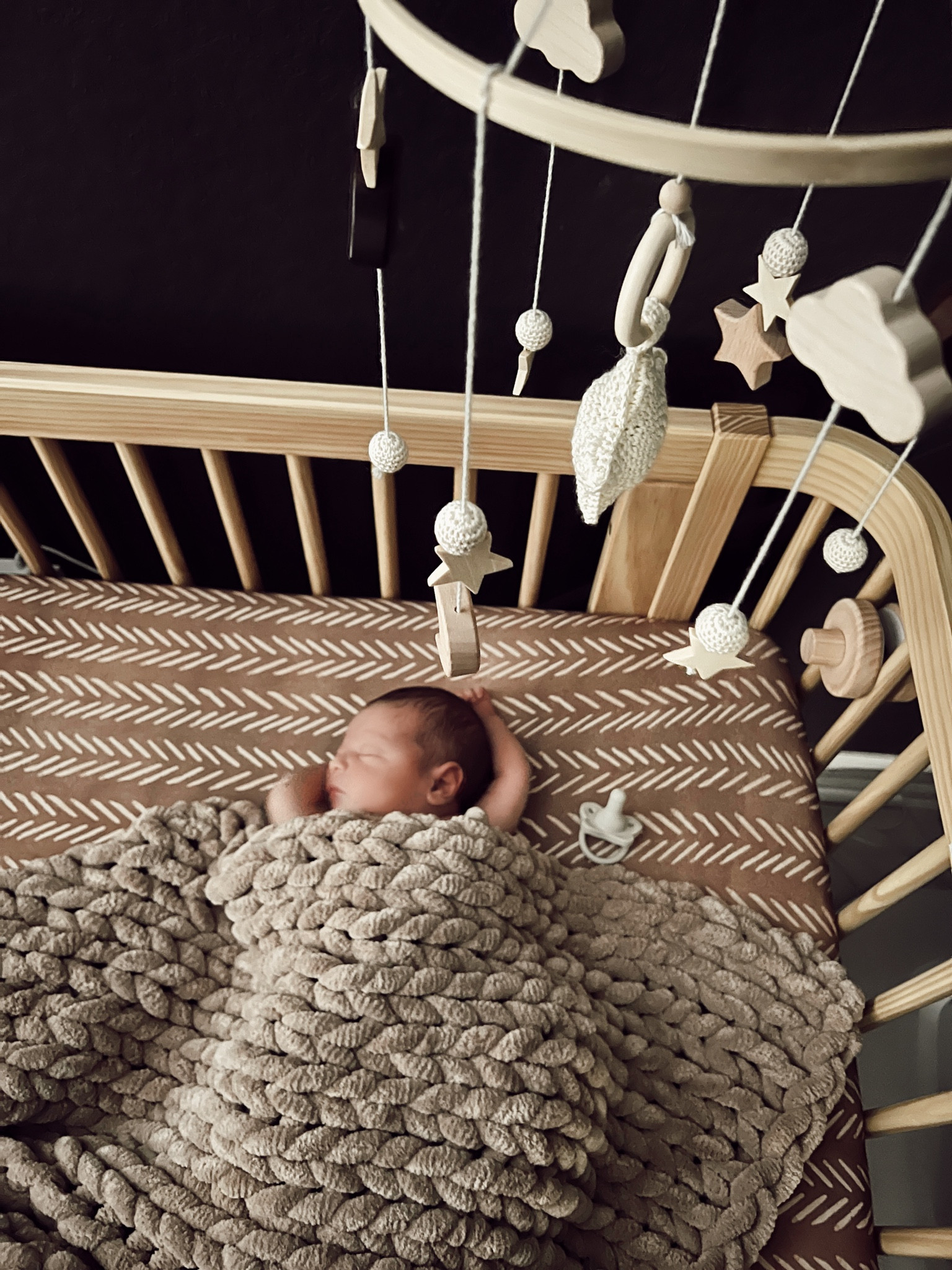 Baby registry and nursery must have. 

This chunky knit baby blanket is SO soft. 

#LTKkids #LTKfindsunder50 #LTKbaby