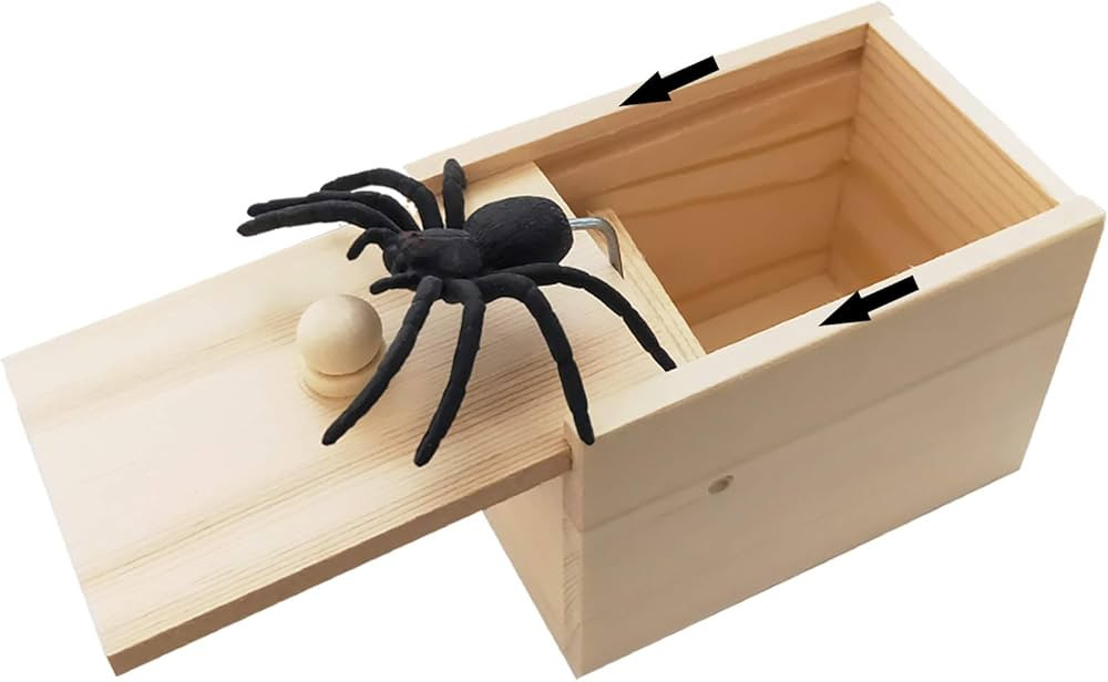 Rtudan Original Spider Scare Prank Box, Hilarious Wooden Scare Box,Handmade Fun Joke Scarebox Toy... | Amazon (US)