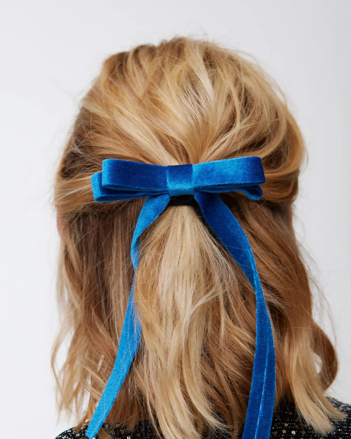 Stefanie Blue Velvet Bow Elastic Hair Tie | Oliver Bonas (Global)