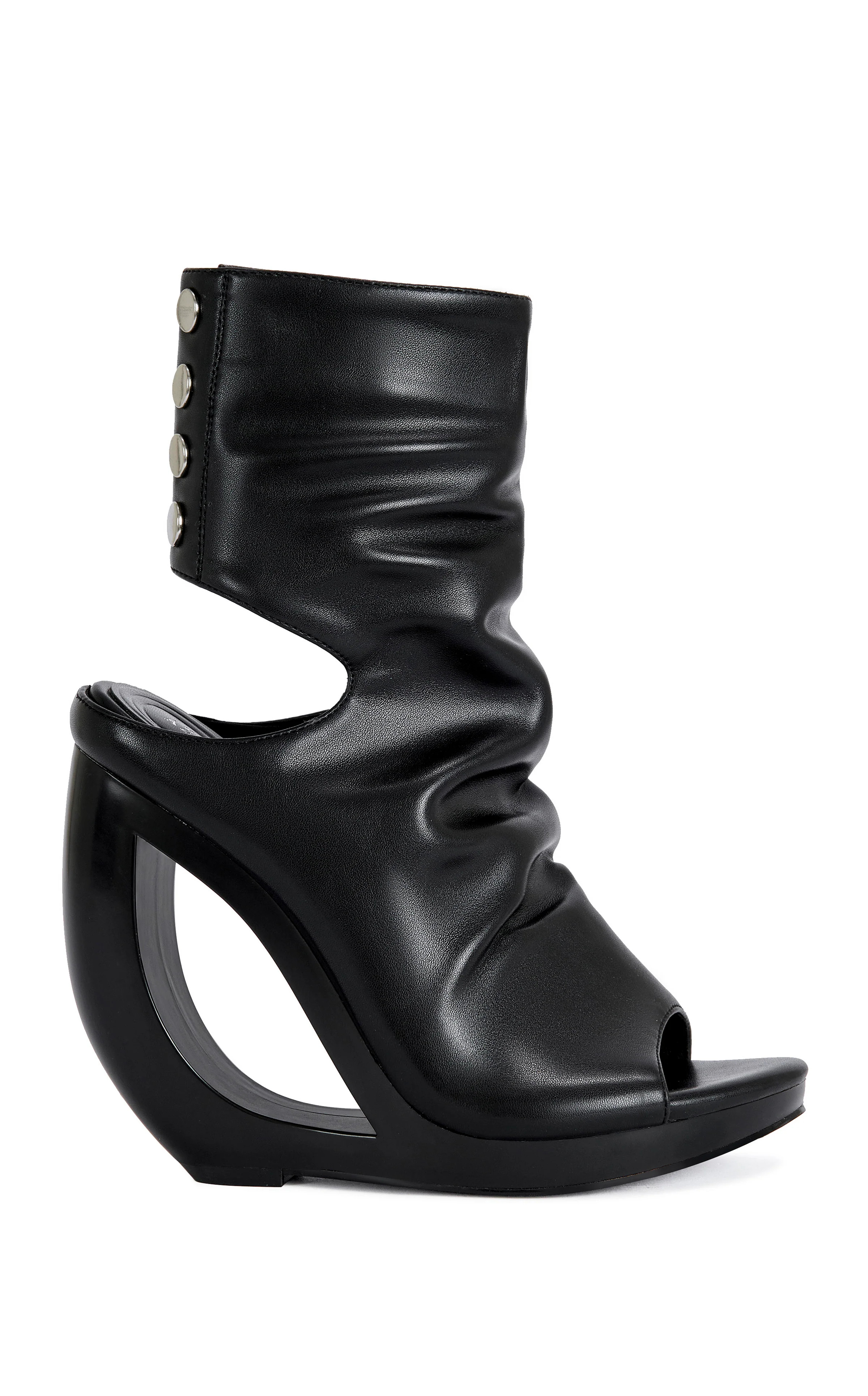 CIRCOS-BLACK WEDGE SANDAL BOOTIE | Azalea Wang