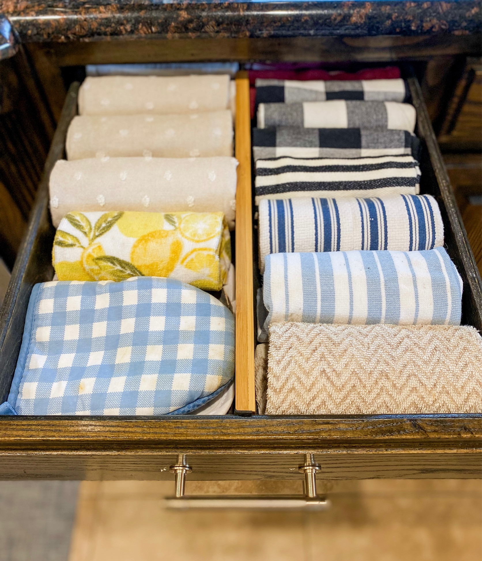 Did a little drawer organizing tonight and I feel so accomplished! 

This expandable drawer divider fit perfectly! Now, onto the next drawer!

#LTKFind #LTKunder50 #LTKhome