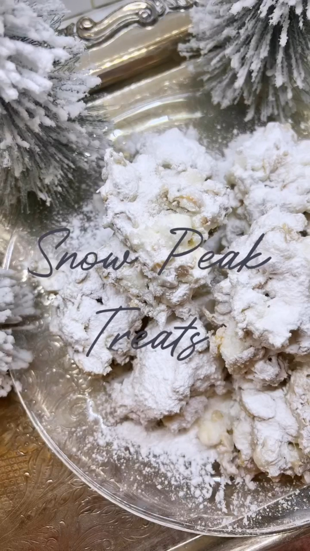 Save this APstyle winter treat. It’s only 4 ingredients and ready in minutes. 

Snow Peak Treats
White chocolate 
Honey 
Miniature marshmallows 
Honey Bunches of Oats cereal 

Follow the video instructions and top with powdered sugar for the perfect treat. Great served with hot cider or hot chocolate on a cold night. 

Enjoy! 
~XXAP