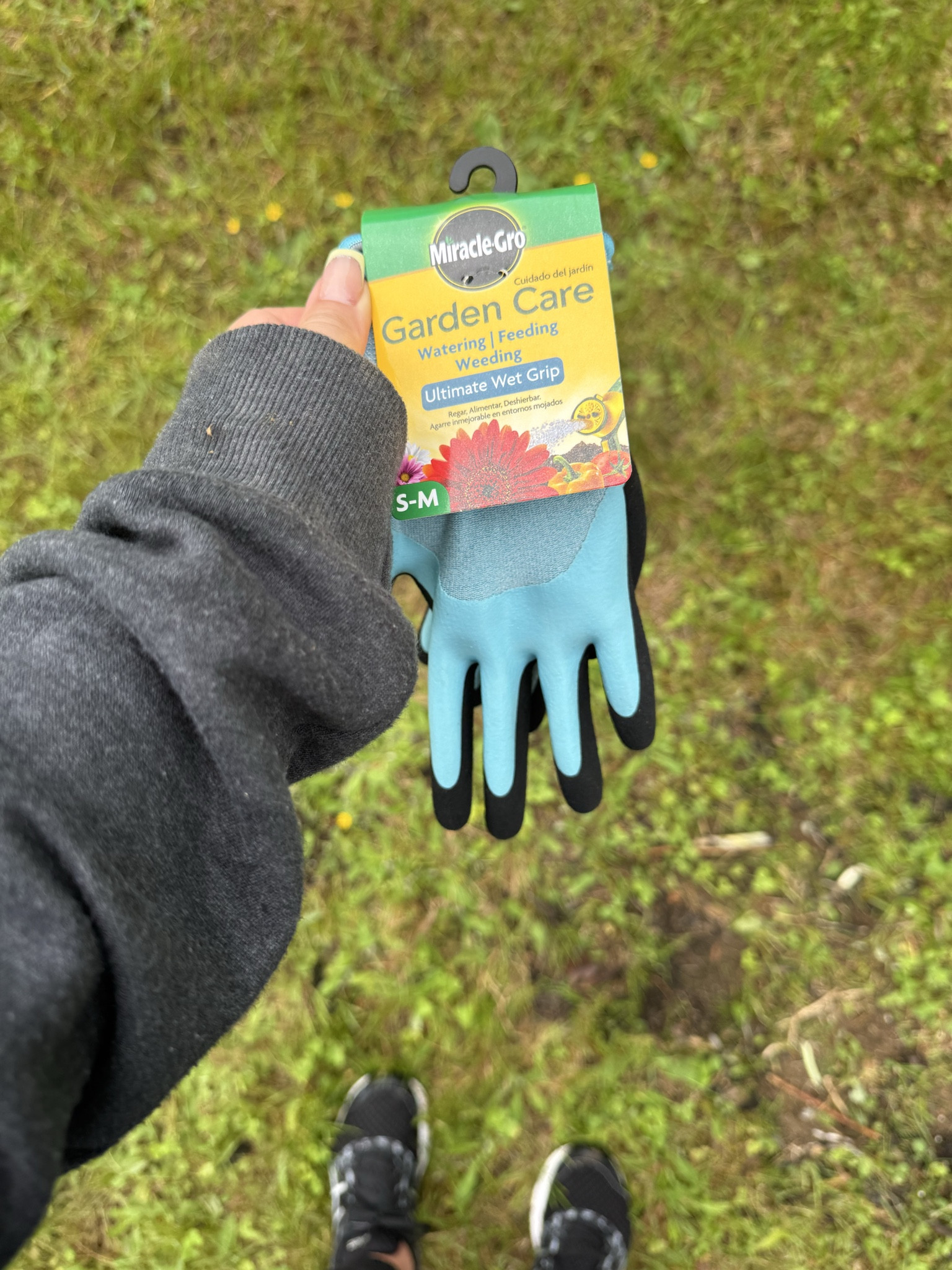 Gardening and planting season is upon us. These gloces are a must!

#LTKHome #LTKPetite #LTKSeasonal