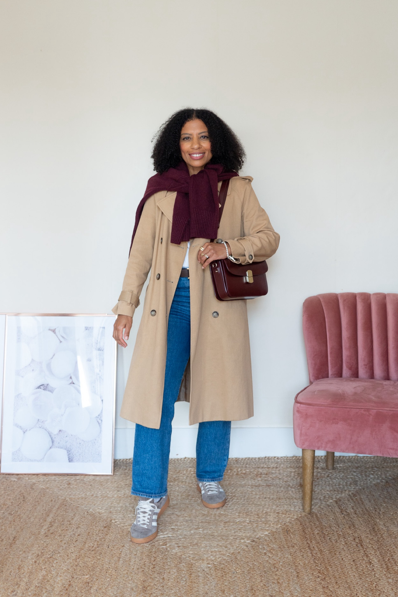 Autumn outfit consisting of Levi’s jeans, T-shirt, Sézane trench coat with burgundy jumper and burgundy bag

Petite outfit
Petite fashion
Petite style



#LTKuk #LTKeurope #LTKautumn