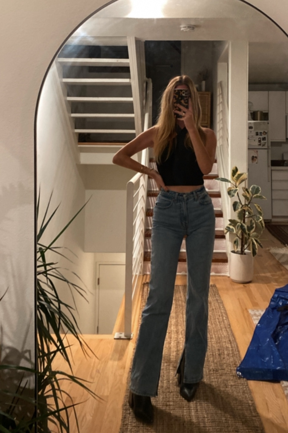 Another pair I’ve been loving #falldenim #ootd #falllook #denim 