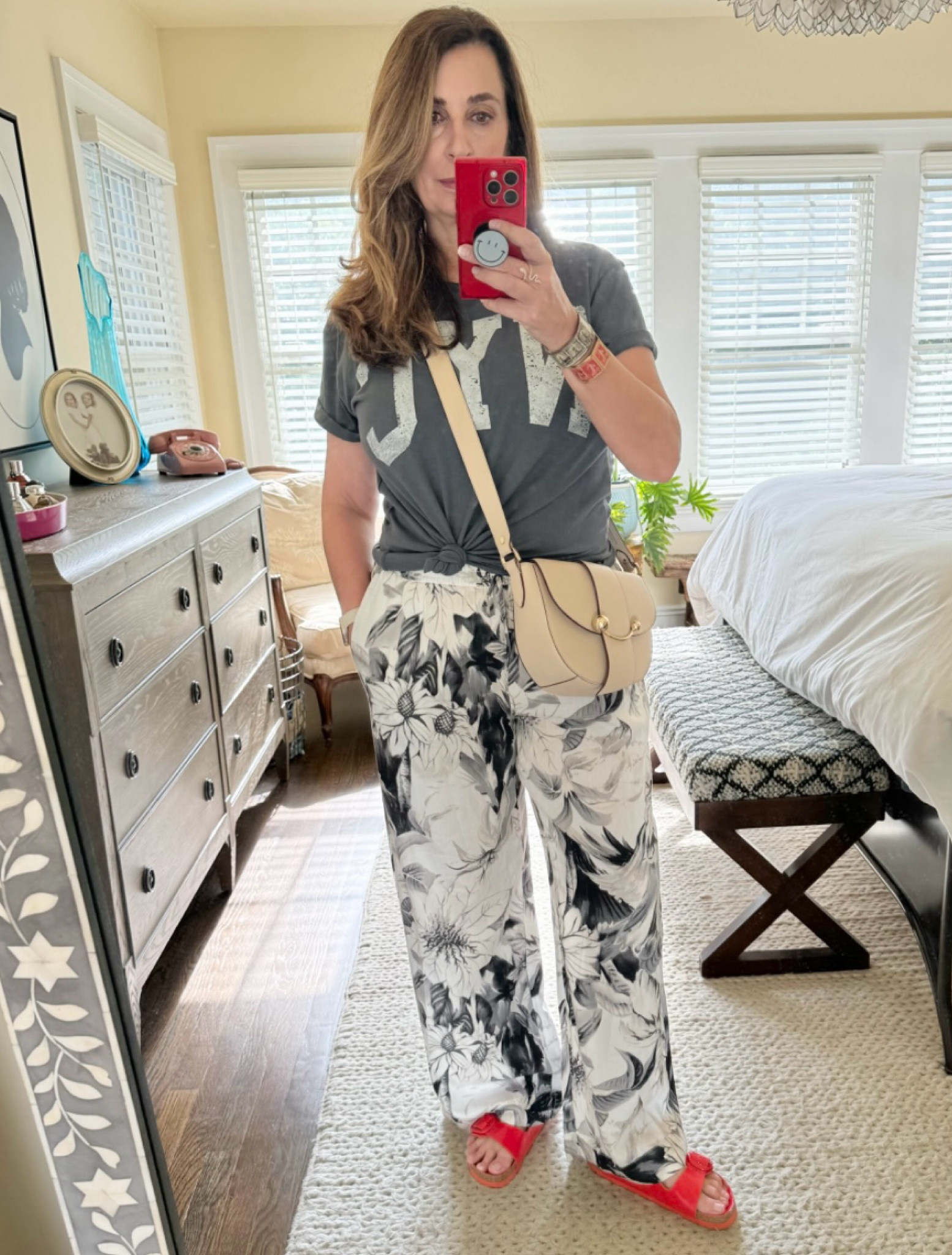 Don’t tell anyone but these are pajama pants! Proof that comfy can still be cute. And I can’t resist a graphic tee.
Pants - large 
Tee - XL 

#LTKSaleAlert #LTKMidsize #LTKFindsUnder50