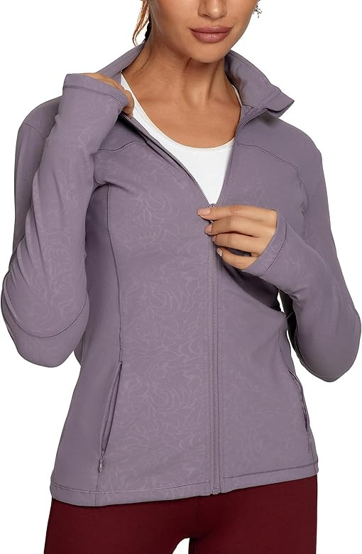 QUEENIEKE Running Jackets for Women, Cottony-Soft Full Zip Slim Fit Athletic Workout Jacket with Poc | Amazon (US)