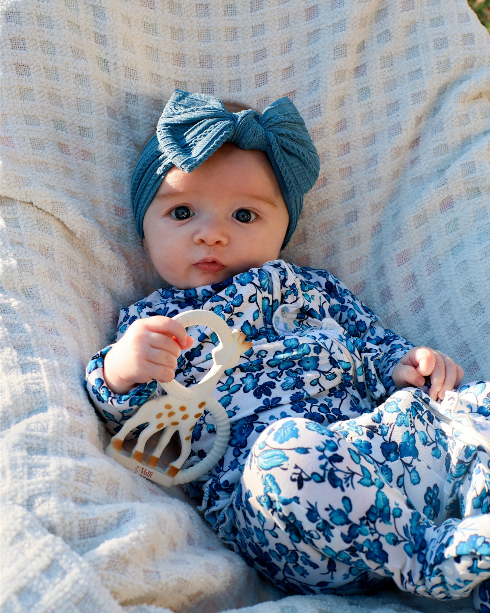 She loves her giraffe teether! 

#LTKBaby #LTKFamily #LTKBump