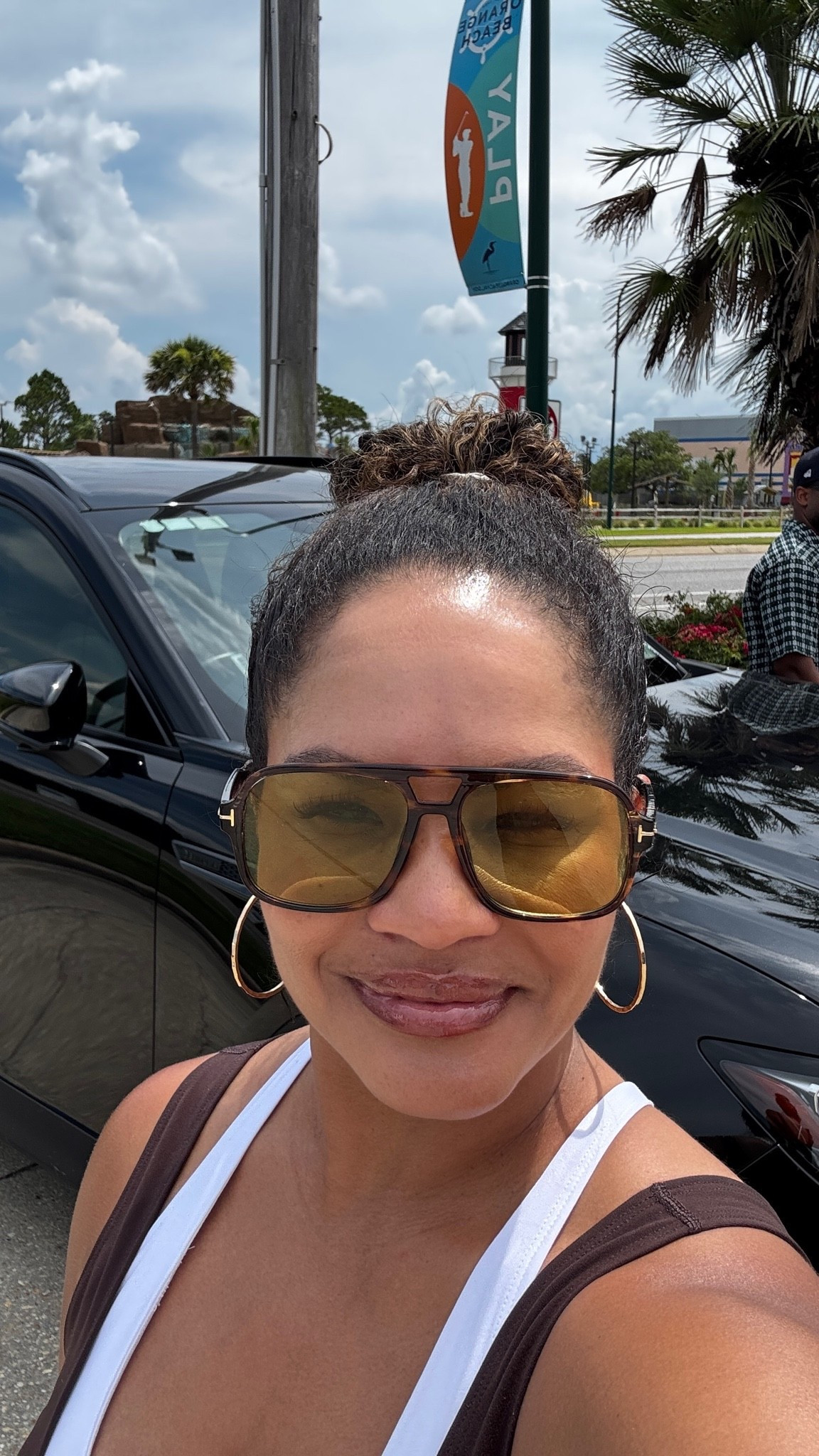 Love these sunglasses and this lip gloss! Both are must haves!