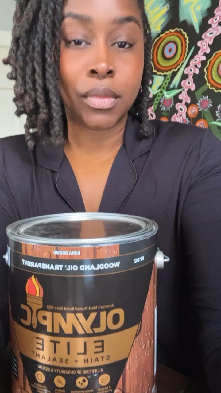 Here’s the stain that I’m using for the Garden House Build 