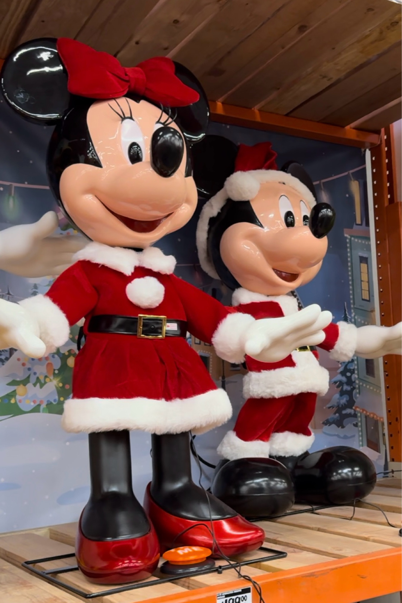 Animated Christmas Characters 🎄

#LTKSeasonal #LTKHome #LTKParties