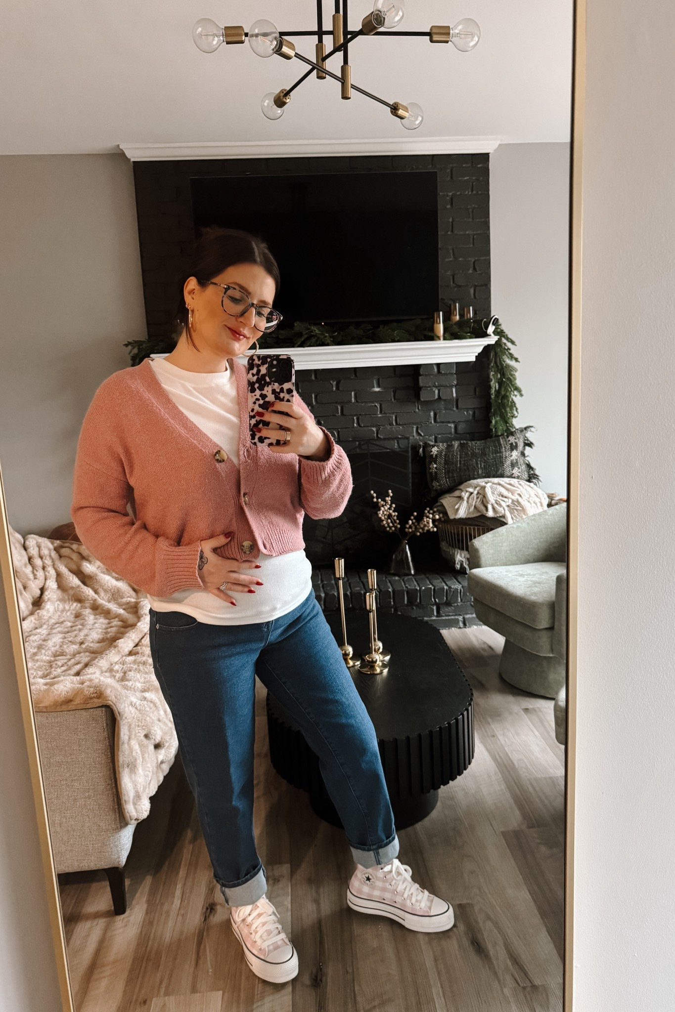 Loving these maternity jeans 💙

#LTKBump #LTKSaleAlert #LTKmomlife