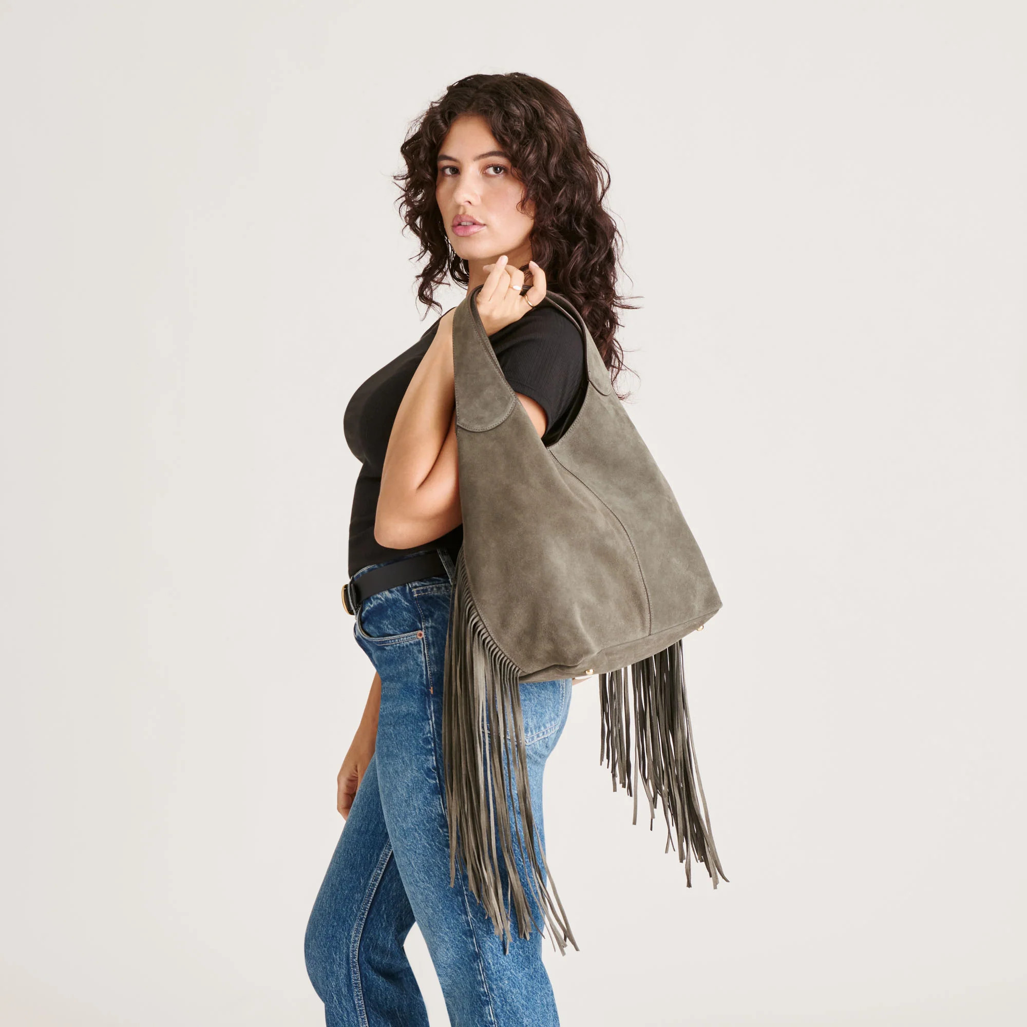 Nakoma Shoulder Bag Olive Suede | DolceVita.com