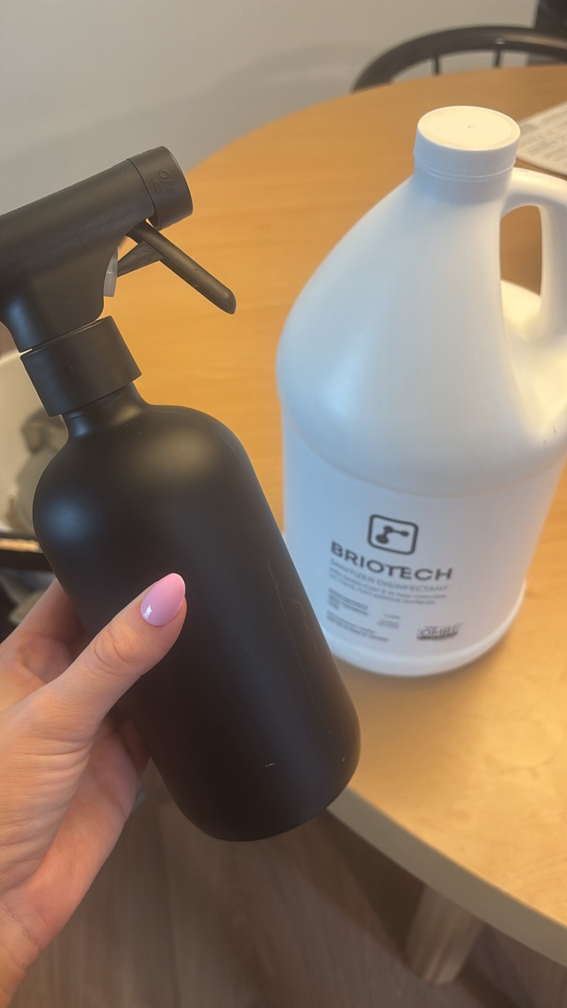 Nontoxic disinfectant for your home ! Perfect for sick season + kid and pet safe! 

Hypochlorous acid, cleaning products, nontoxic


#LTKHome #LTKFindsUnder50