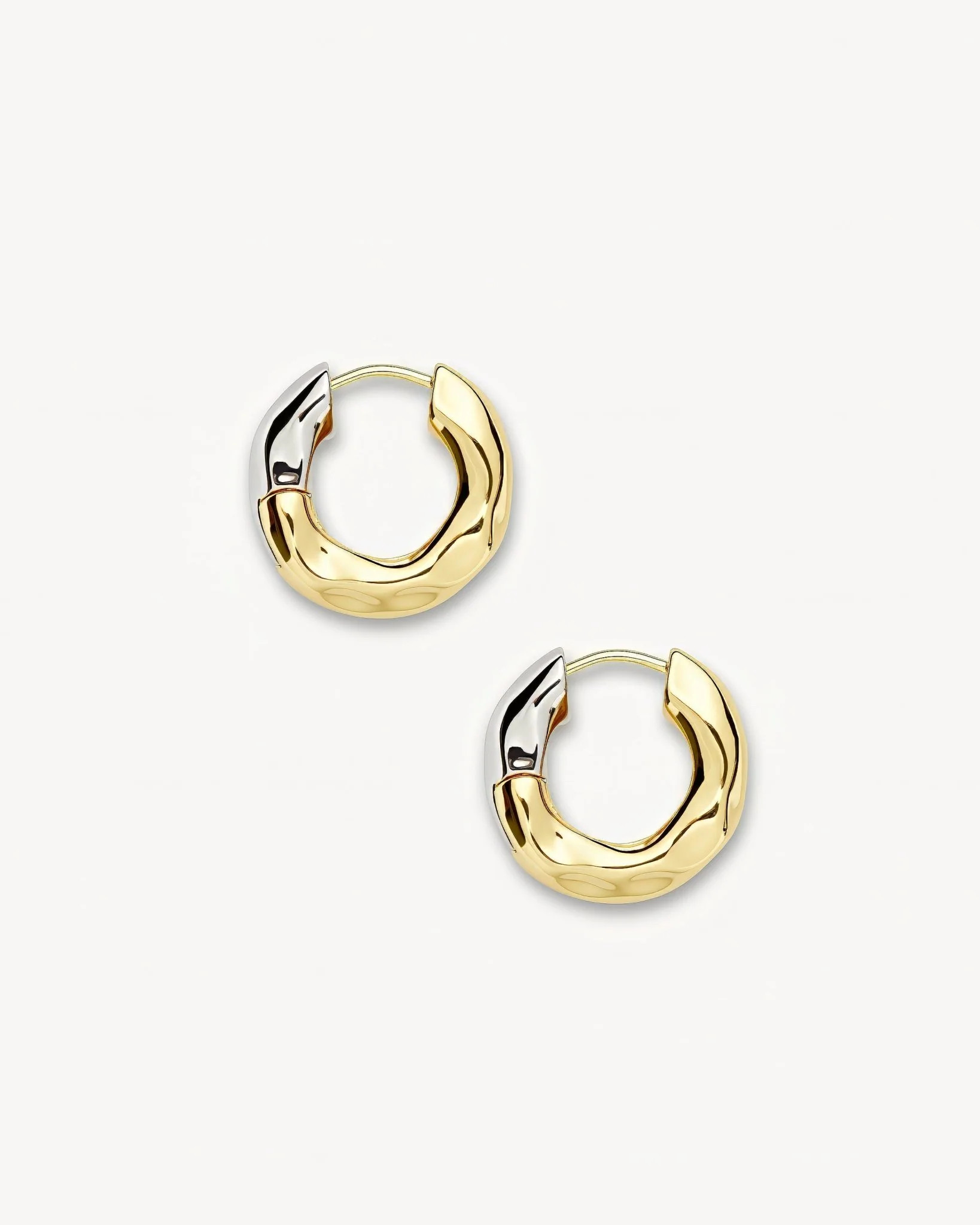 Wavy Chunky Hoops in 3/4 Gold | Machete