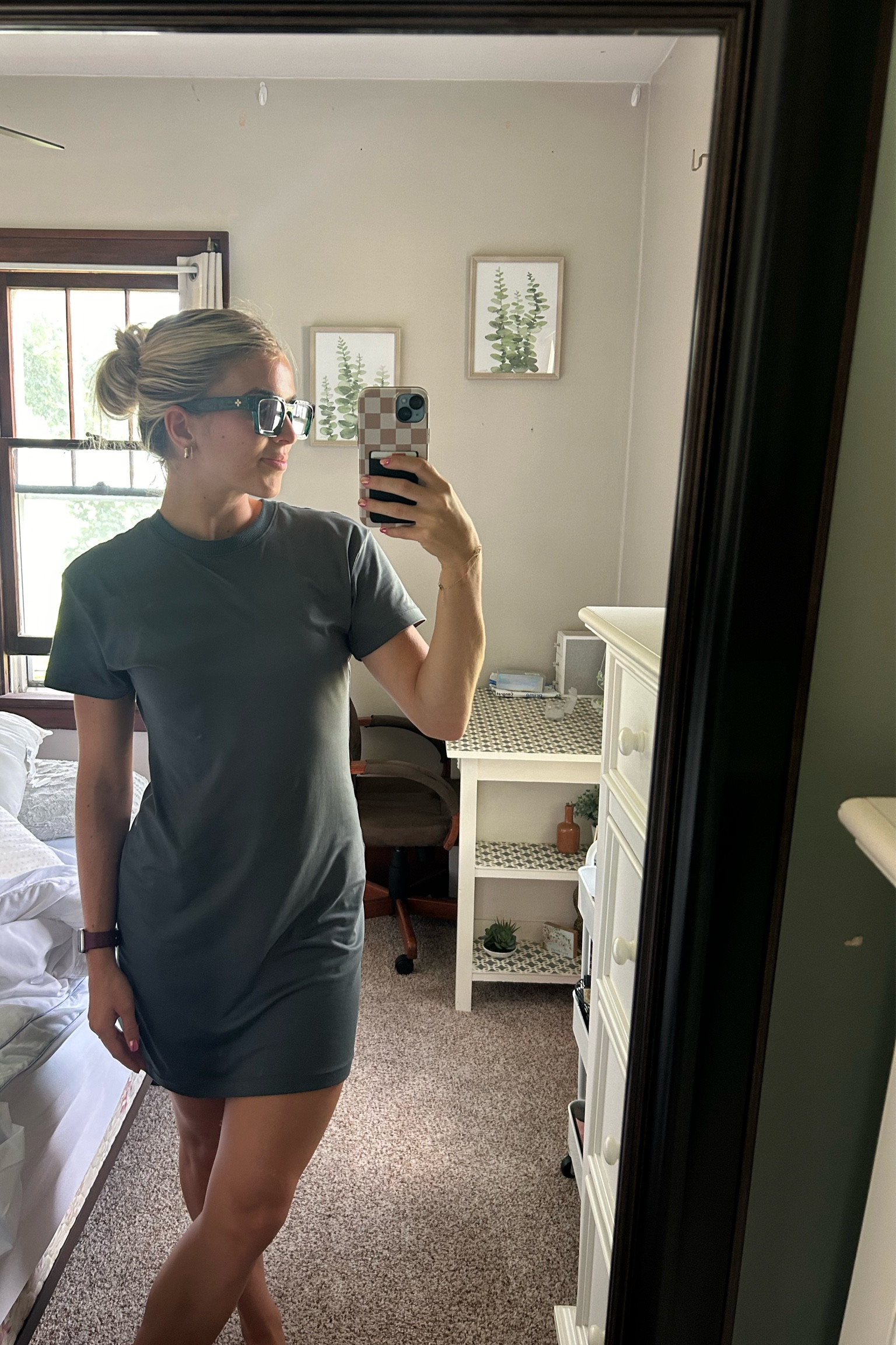 I COULD LIVE IN THIS DRESS #fashion #7diamonds #ootd

#LTKBeauty #LTKWorkwear #LTKSeasonal