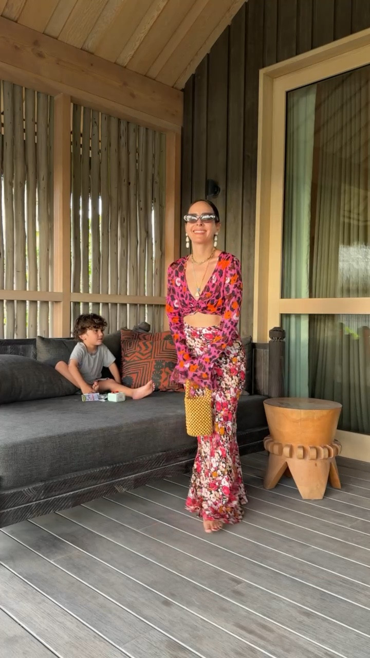 Quick outfit check as I’m on my way to dinner tonight 

#LTKStyleTip #LTKSeasonal #LTKTravel