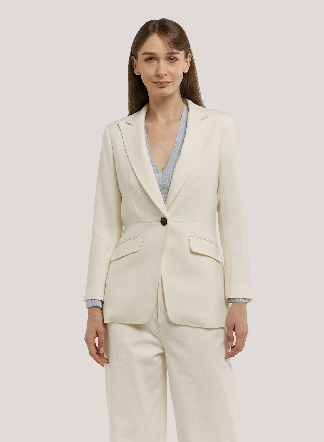 Buttoned Long-Sleeved 100% Wool Blazer | Gentle Herd