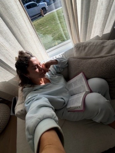 🤍 Linking my zip up in a different color!

#LTKootd #LTKselfcare #LTKmorningroutine