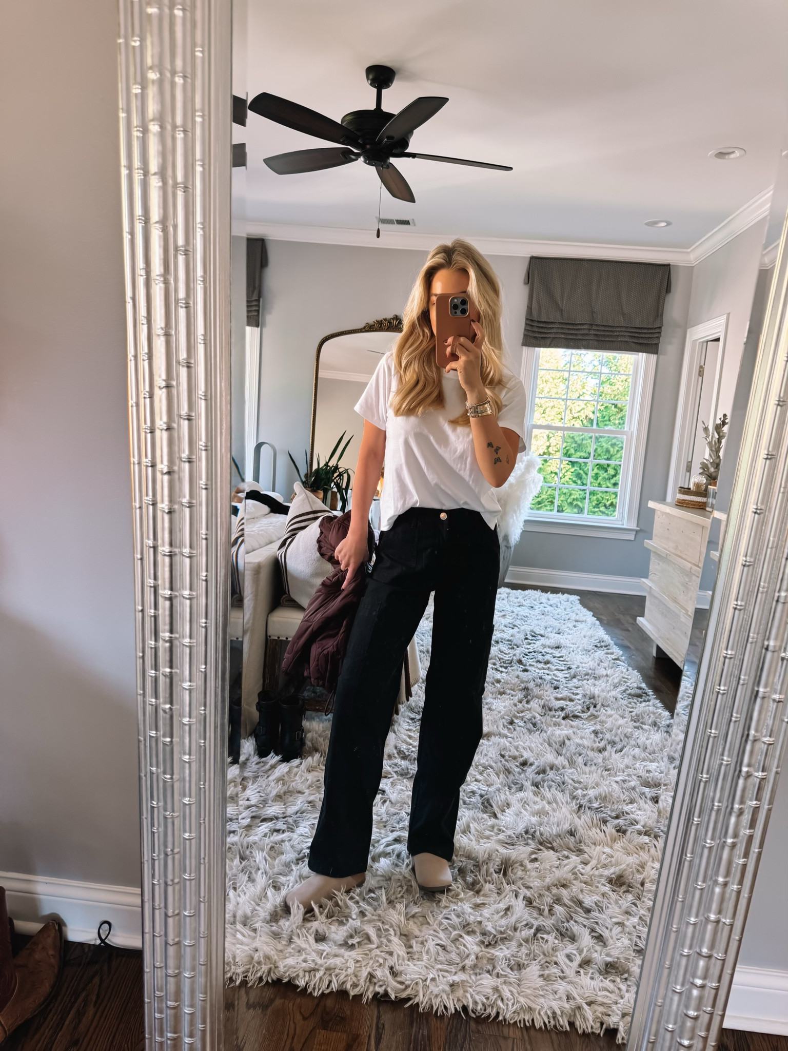 A classic tee and jeans with clogs look make for the easiest put together fall outfit. 
@walmartfashion #walmartpartner #walmartfashion
Fall style, fall outfits, affordable fall outfits 

#LTKFindsUnder100 #LTKFindsUnder50
