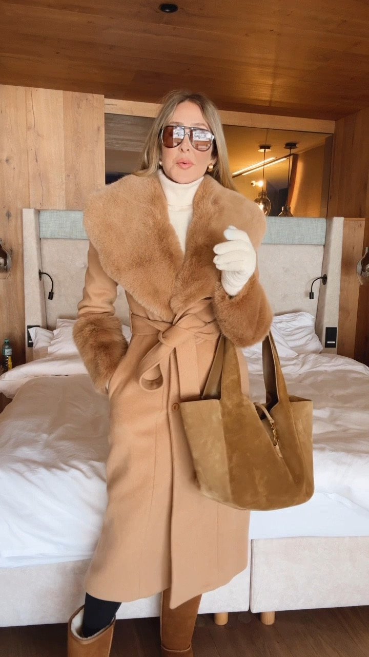 Winter elegant outfit! 
Gorgeous and fancy winter outfit that I wore in Austria. This coat it’s beautiful and it will definitely keep you warm. Fits true to size and I’m wearing size small.
Snow outfit 
Winter outfit 
Coat 
Winter capsule wardrobe 

#LTKootd #LTKgrwm #LTKU