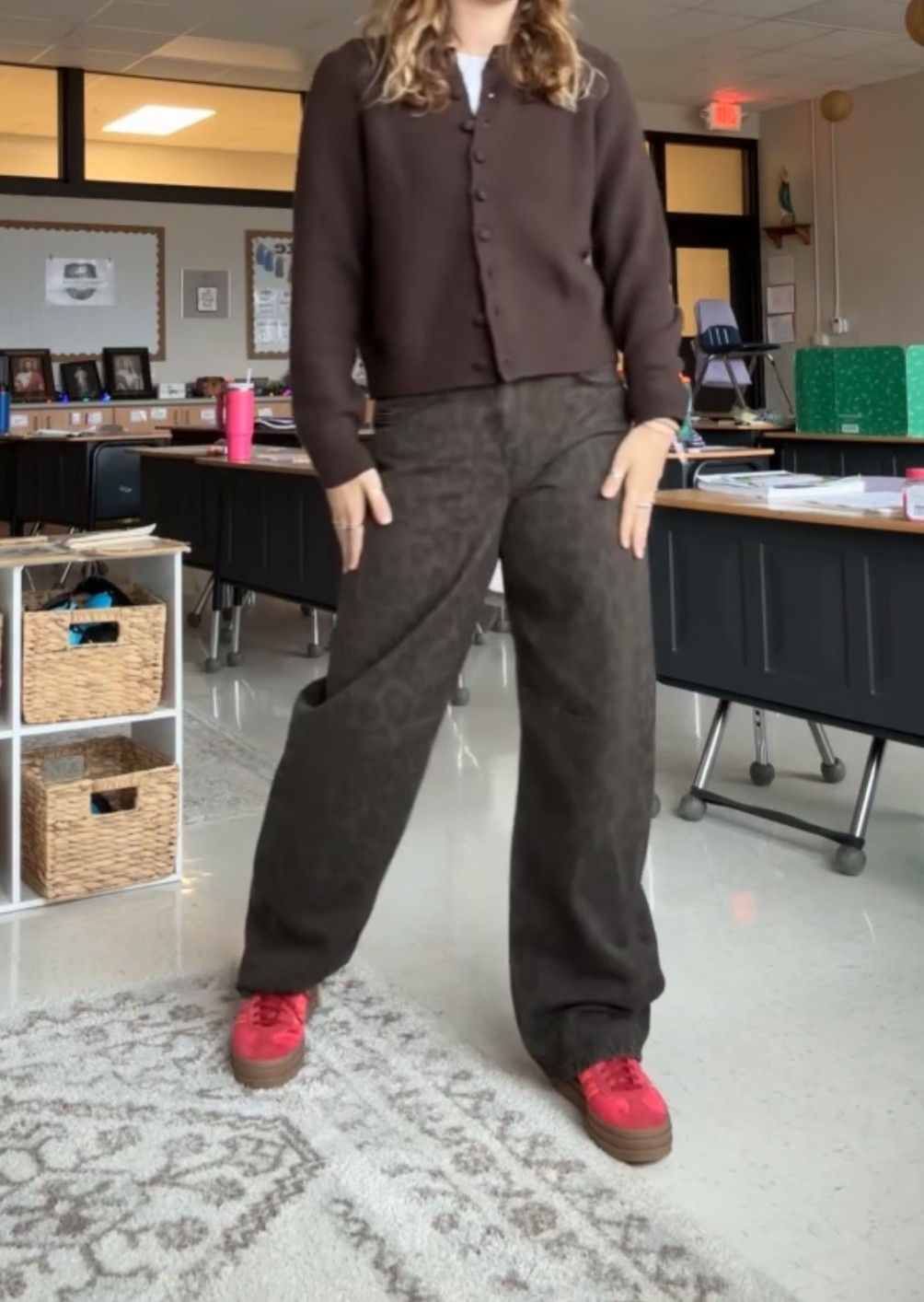 Favorite color combo😍 Cardigan is Madewell from last season, I couldn’t find it on the website but I found the black version so I linked it below! 

#LTKWorkwear #LTKSeasonal #LTKootd