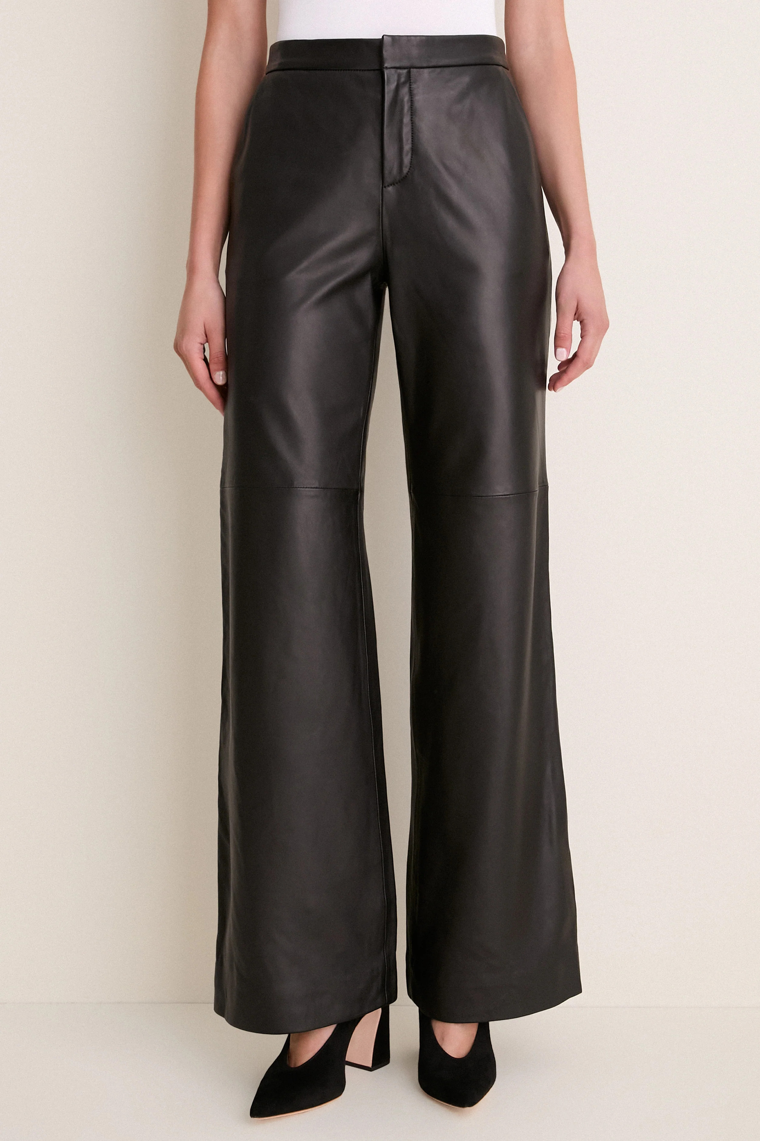 Black Livvy Straight Leg Trouser | Tuckernuck (US)