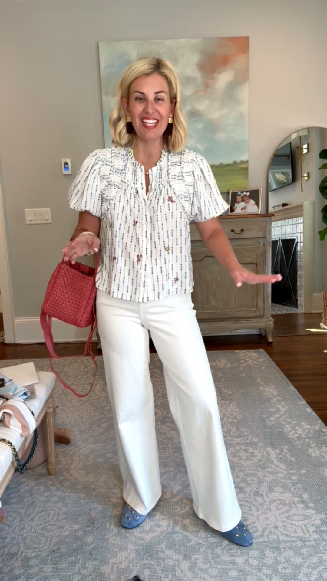 Sizing:
Jeans - xs petite 
Top - xs
Flats - 7.5 (sized 1/2 down)
 Codes:
*Allie + Bess - Cathrine20