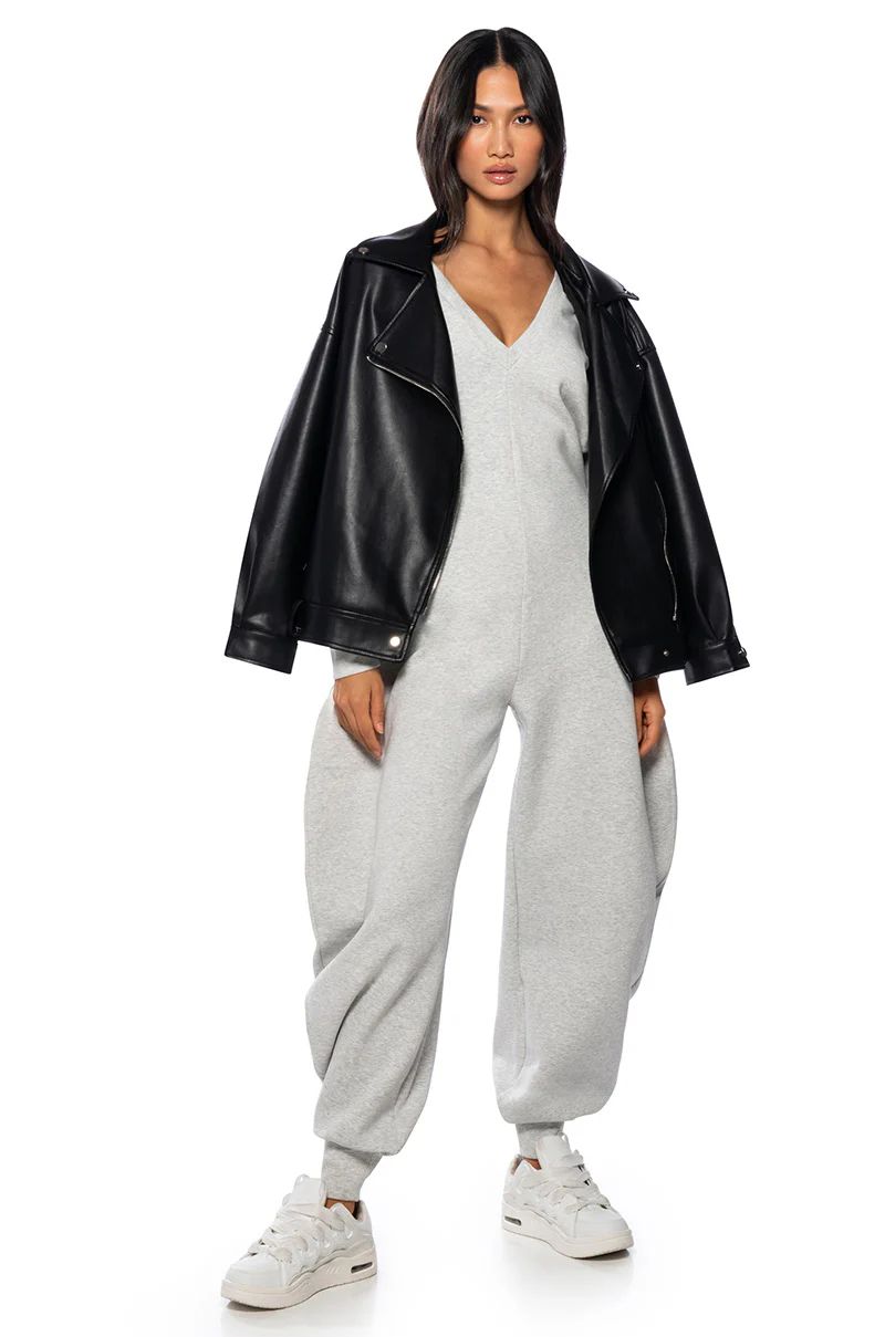 COMFY COZY SWEATSHIRT JUMPSUIT | AKIRA