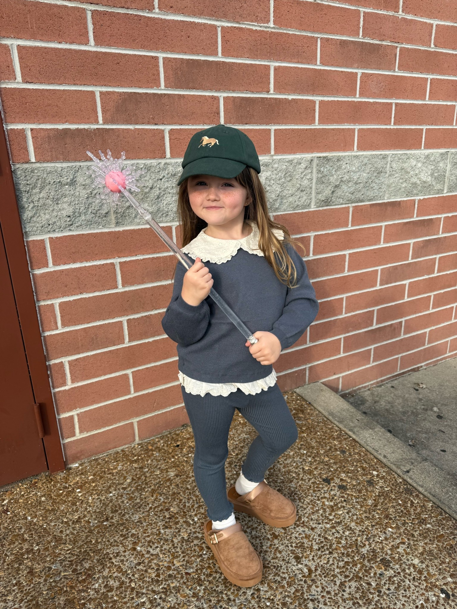 Little girl 

#LTKBaby #LTKKids #LTKFamily