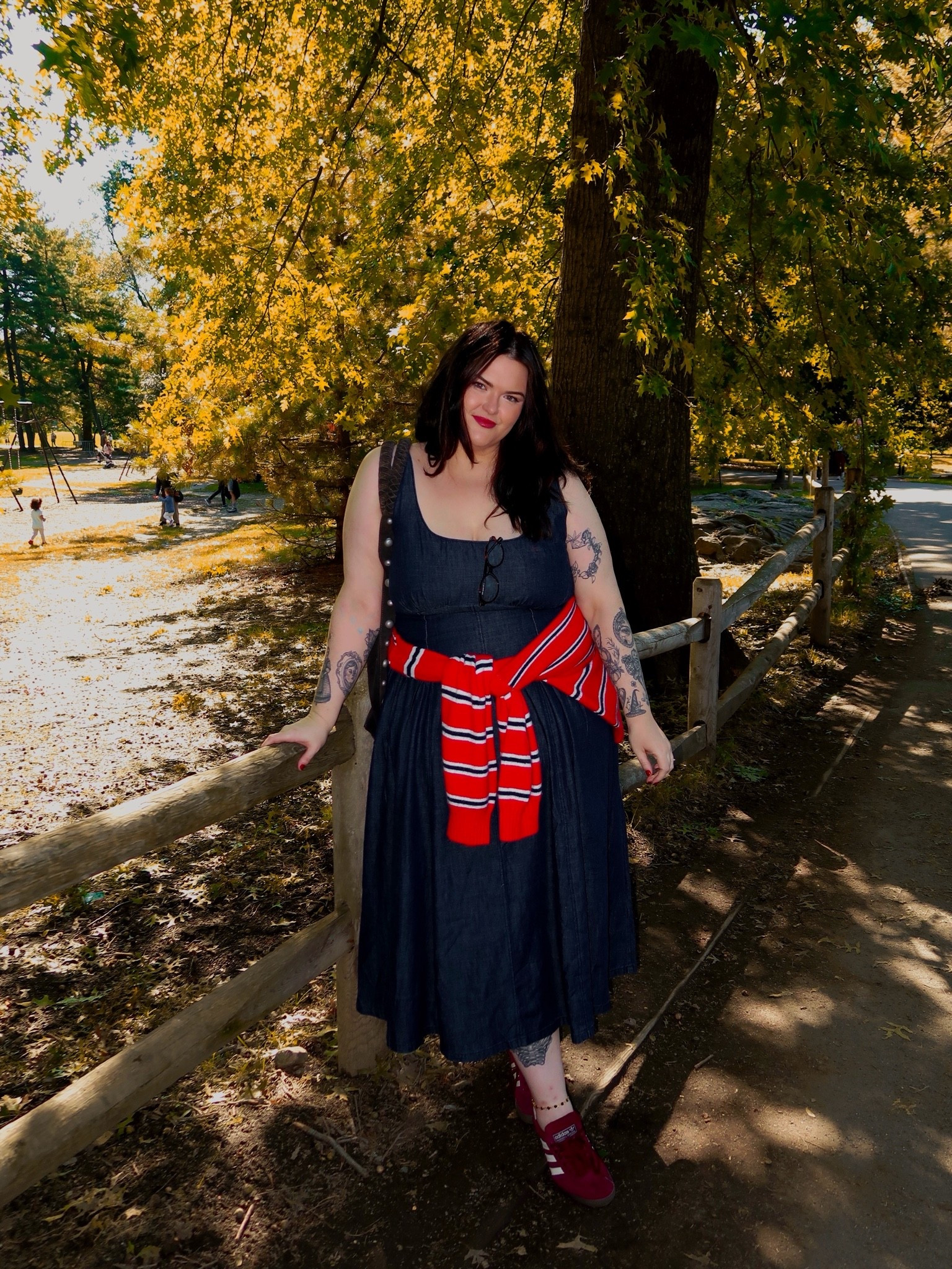 Wearing xl in the dress and in the sweater

#LTKMidsize #LTKSaleAlert #LTKPlusSize