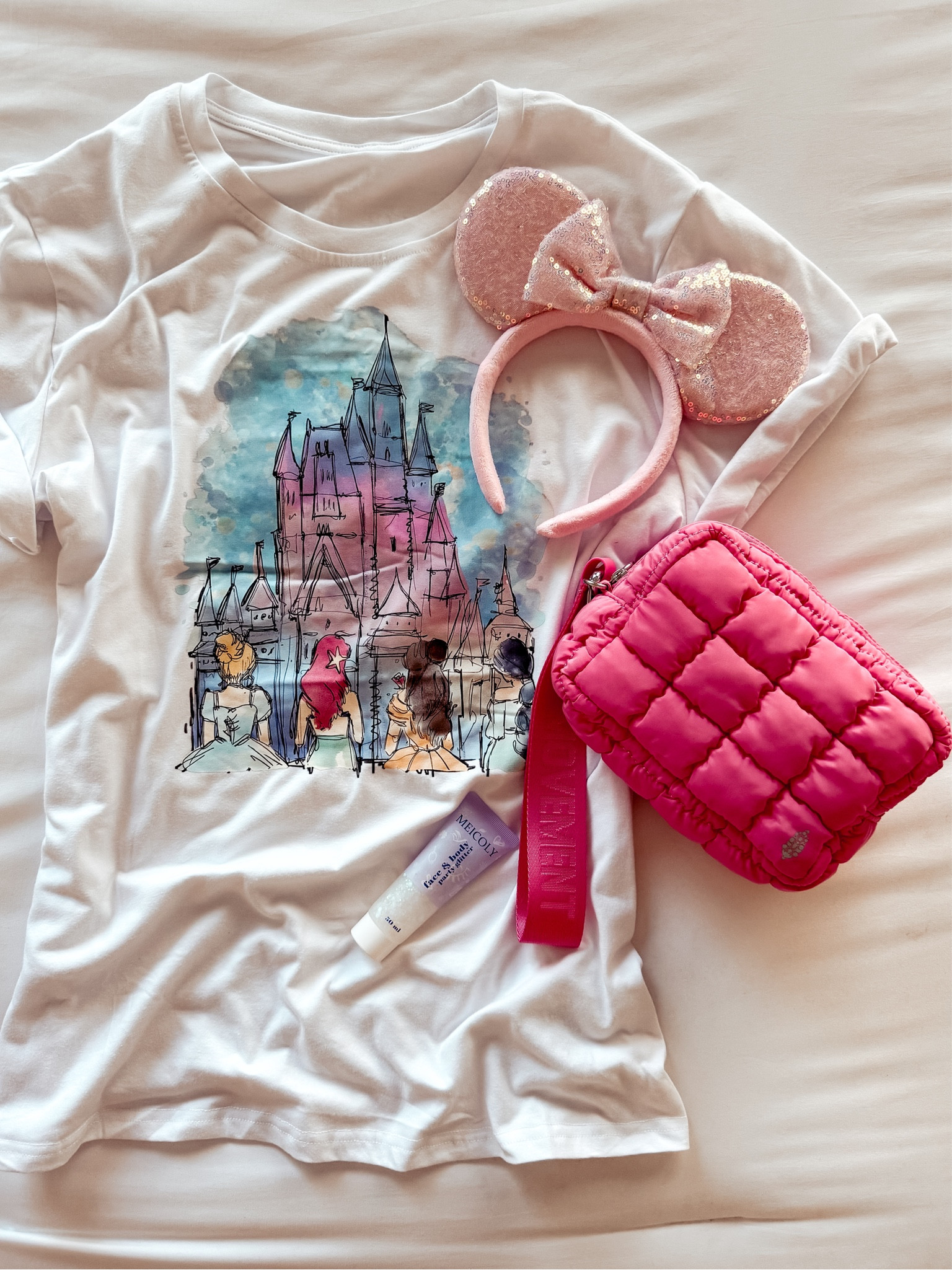 { disney princesses ❥

Disneyland Outfit . Amazon Disney Outfit . Midsize Style . Pink Disney Minnie Ears . Native American Content Creator } 

#LTKStyleTip #LTKMidsize #LTKBeauty