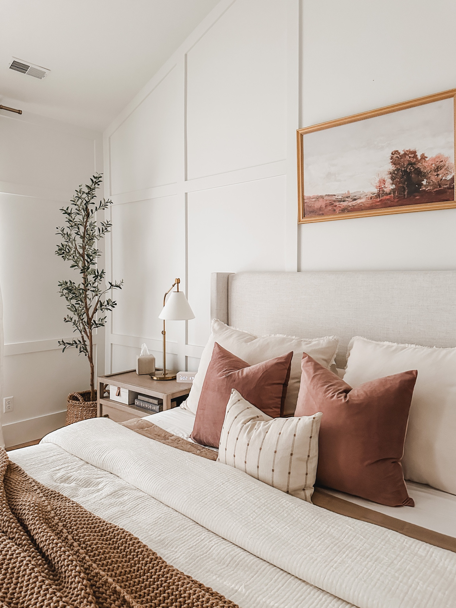 A great and simple way to keep spaces seasonal throughout the year is quality neutral layers and swapping out throw pillows and art!

Fall bedroom reveal, home design, fall bedroom inspo, primary bedroom, home aesthetic, lumbar pillow, seasonal pillow, throw blanket, seasonal home, bedroom decor, lamp finds, bedroom bench, faux tree, nightstand style, dark and moody, fall refresh, fall home, style inspo, area rug, Target, Crate and Barrel, Wayfair, Etsy, Amazon home, fall decor, canvas art, gold details, bedroom styling, nightstand essentials, tissue box, alarm clock, pops of pink, bedroom refresh, shop the look!

#LTKhome #LTKSeasonal #LTKstyletip