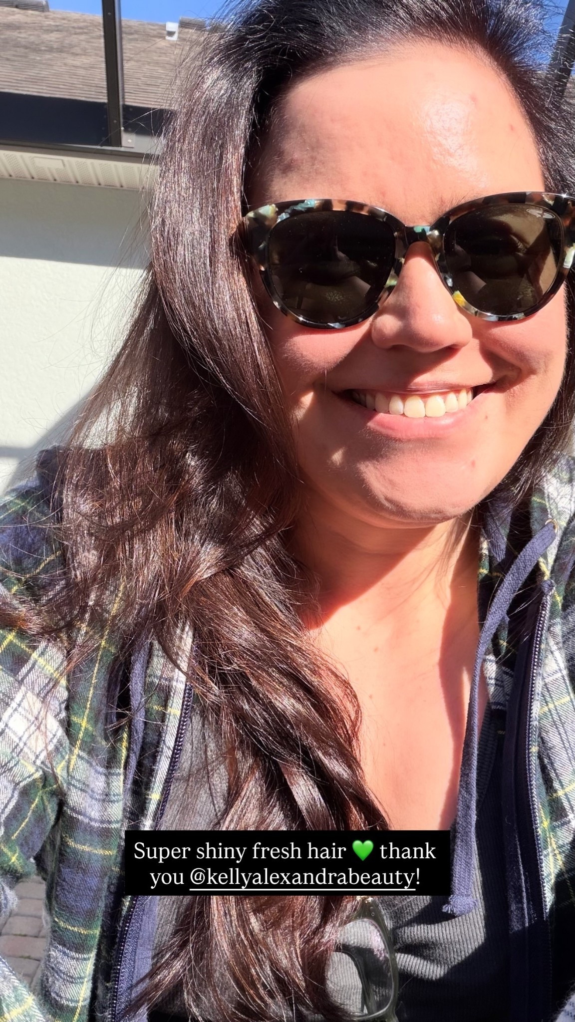Super shiny fresh hair 💚 

#LTKBeauty #LTKootd #LTKdayinmylife