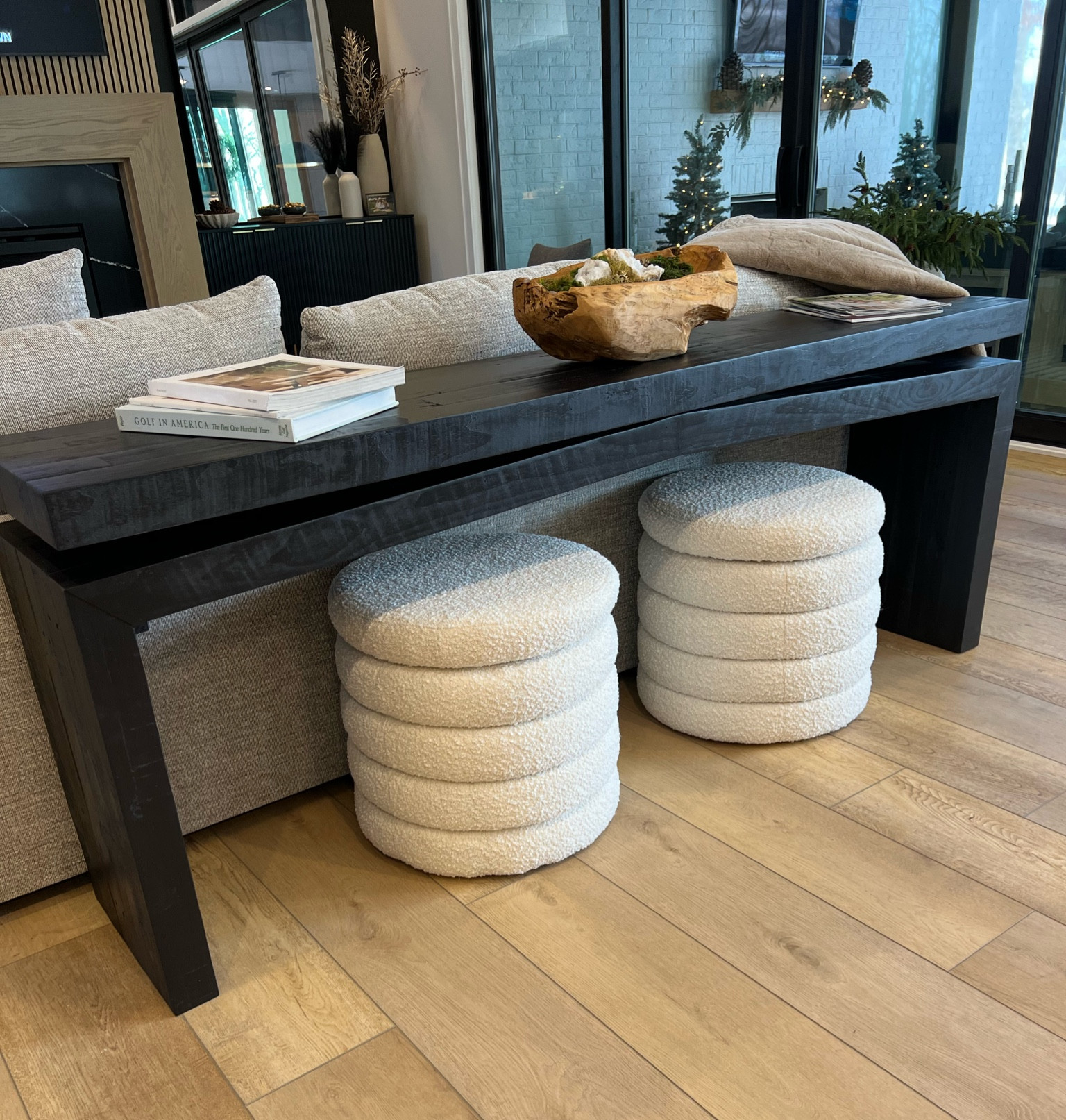 The console table for 2024! 

This table is such a great price for the quality and length! Comes in several finishes. 



#LTKhome