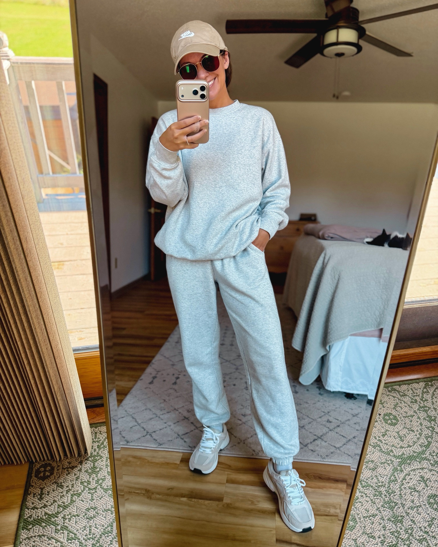 Running errands outfit🧡

xs in my crewneck, xs in my sweatpants and 6.5 in my sneakers. Love these Hanes socks too! All from @Walmart 🙌🏽

#LTKPetite #LTKSaleAlert #LTKgrwm