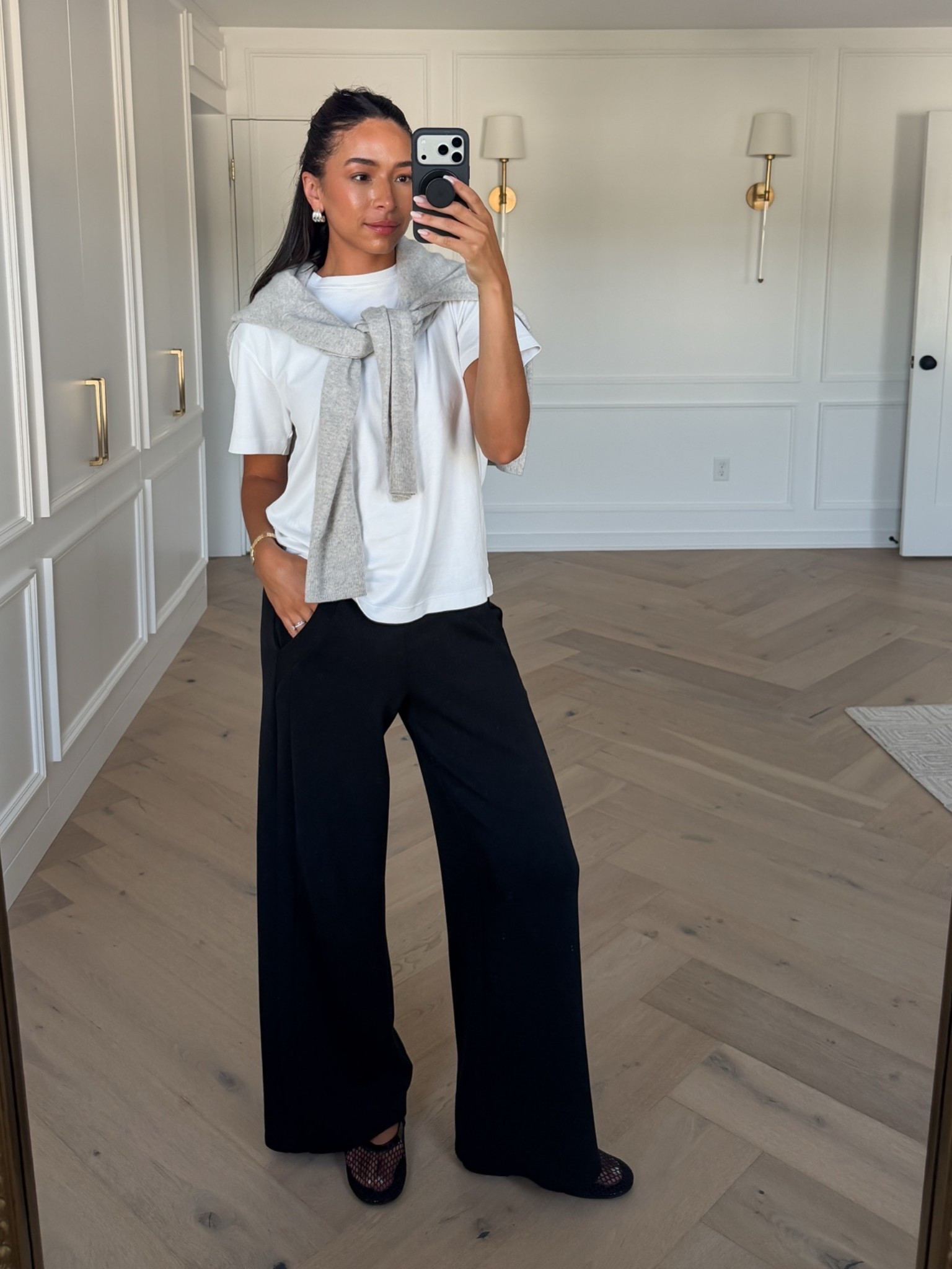 Spanx SALE!! Wearing size Small oversized t-shirt, S Reg in pants (I’m 5’8” wearing on my hips - code NENAXSPANX for 15% off), Medium in cashmere sweater 


travel outfit, airport outfit, comfy outfit, casual outfit, spanx pants, travel outfits, mom outfit, postpartum outfit

#LTKSaleAlert #LTKTravel #LTKmomlife