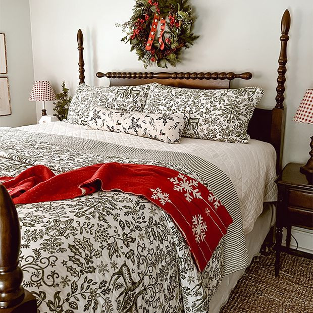 Rolling Pin Turned Post Bed Frame | Antique Farm House