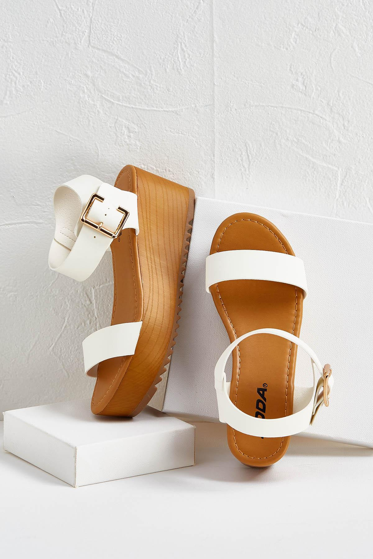 ankle strap wood flatforms | Versona