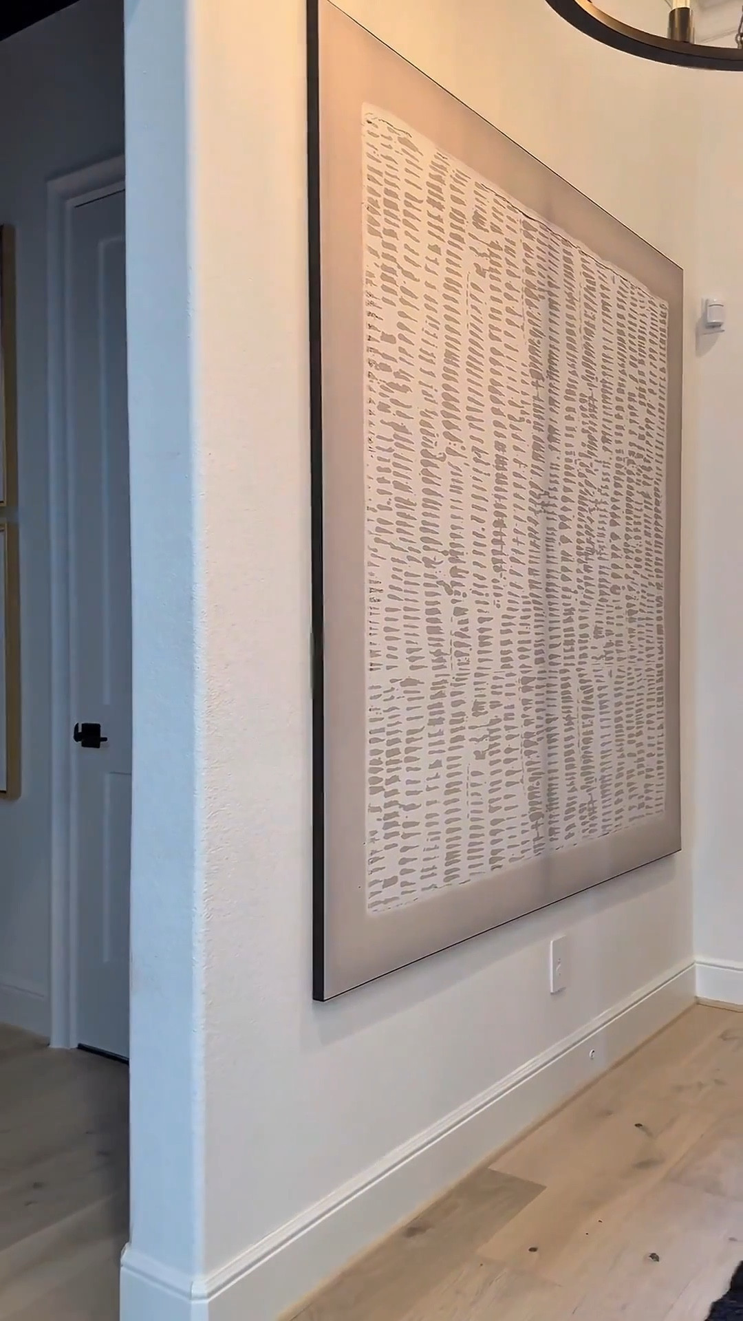 This beautiful art comes in multiple sizes and colors—and it’s super easy to set up!

✨ Linked the product for easy checkout—tap to shop!#LTKStyleTip

#LTKHome #LTKSaleAlert