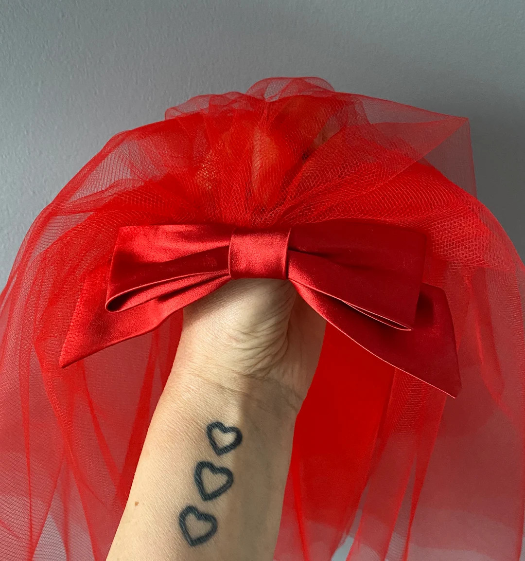 Short Red Wedding Veil With Bow - Etsy | Etsy (US)