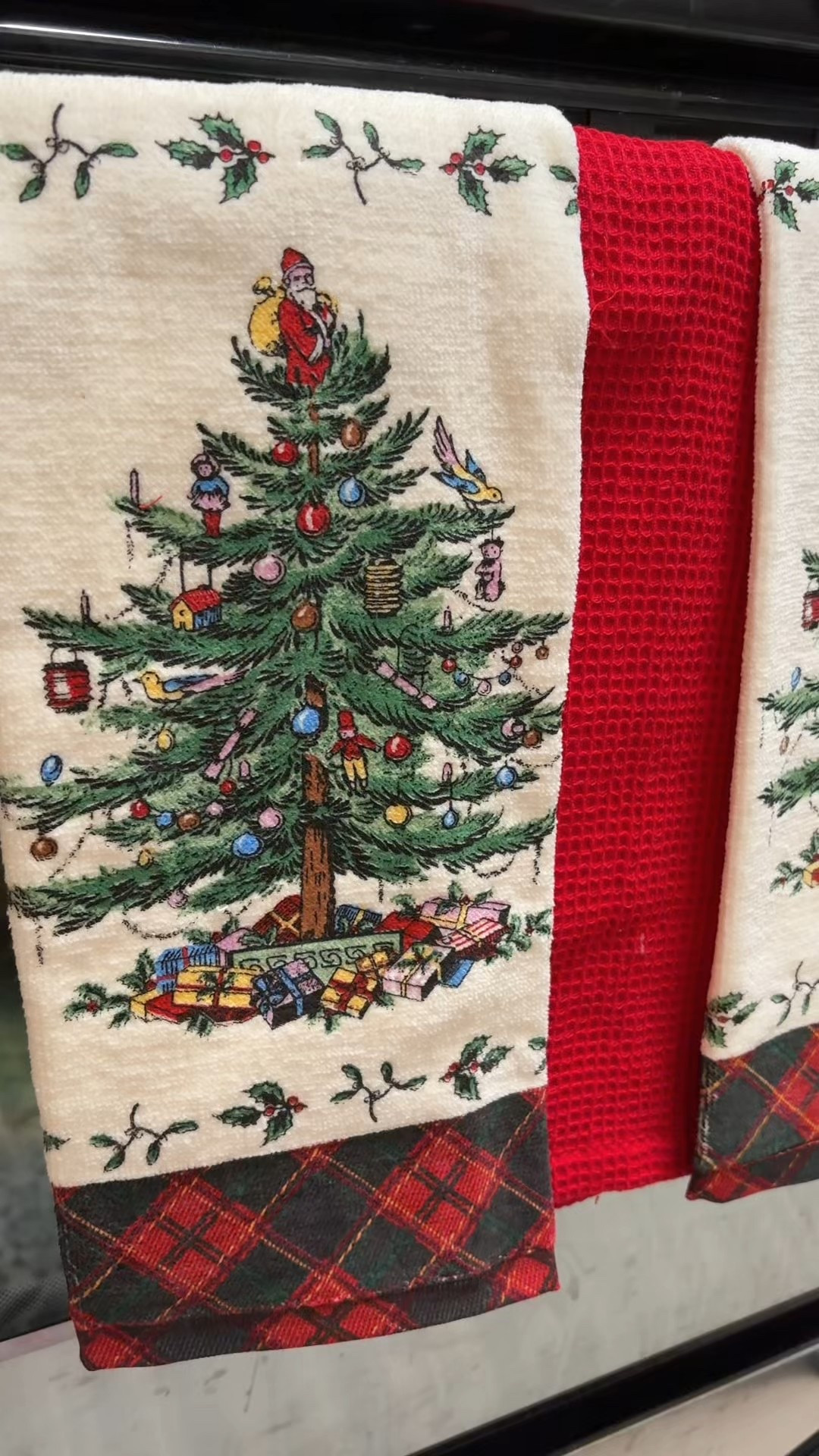 Spode Christmas Towels!🎄❤️

#LTKGiftGuide #LTKHoliday #LTKSaleAlert