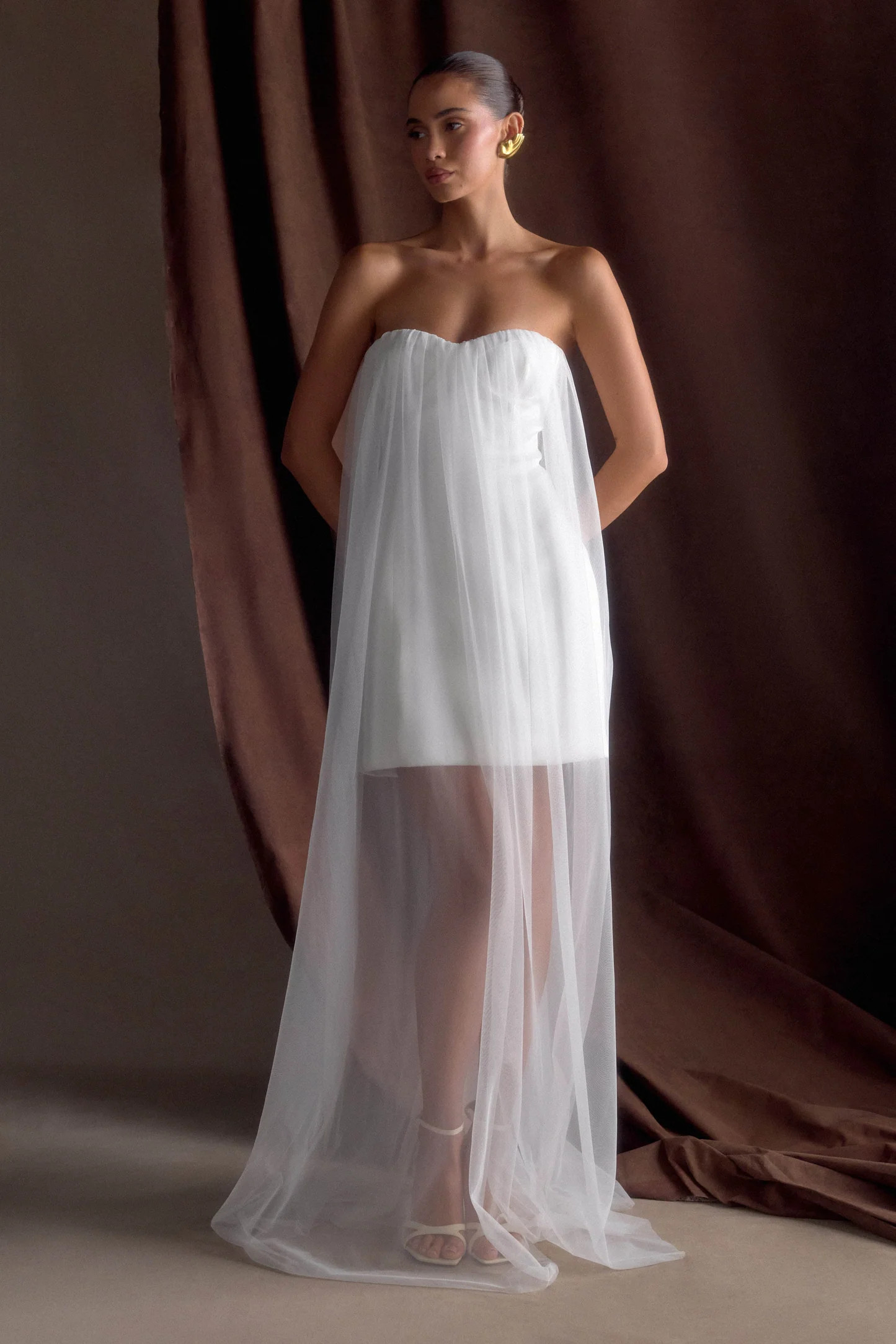 Chiffon Strapless Maxi Dress - White | MESHKI US