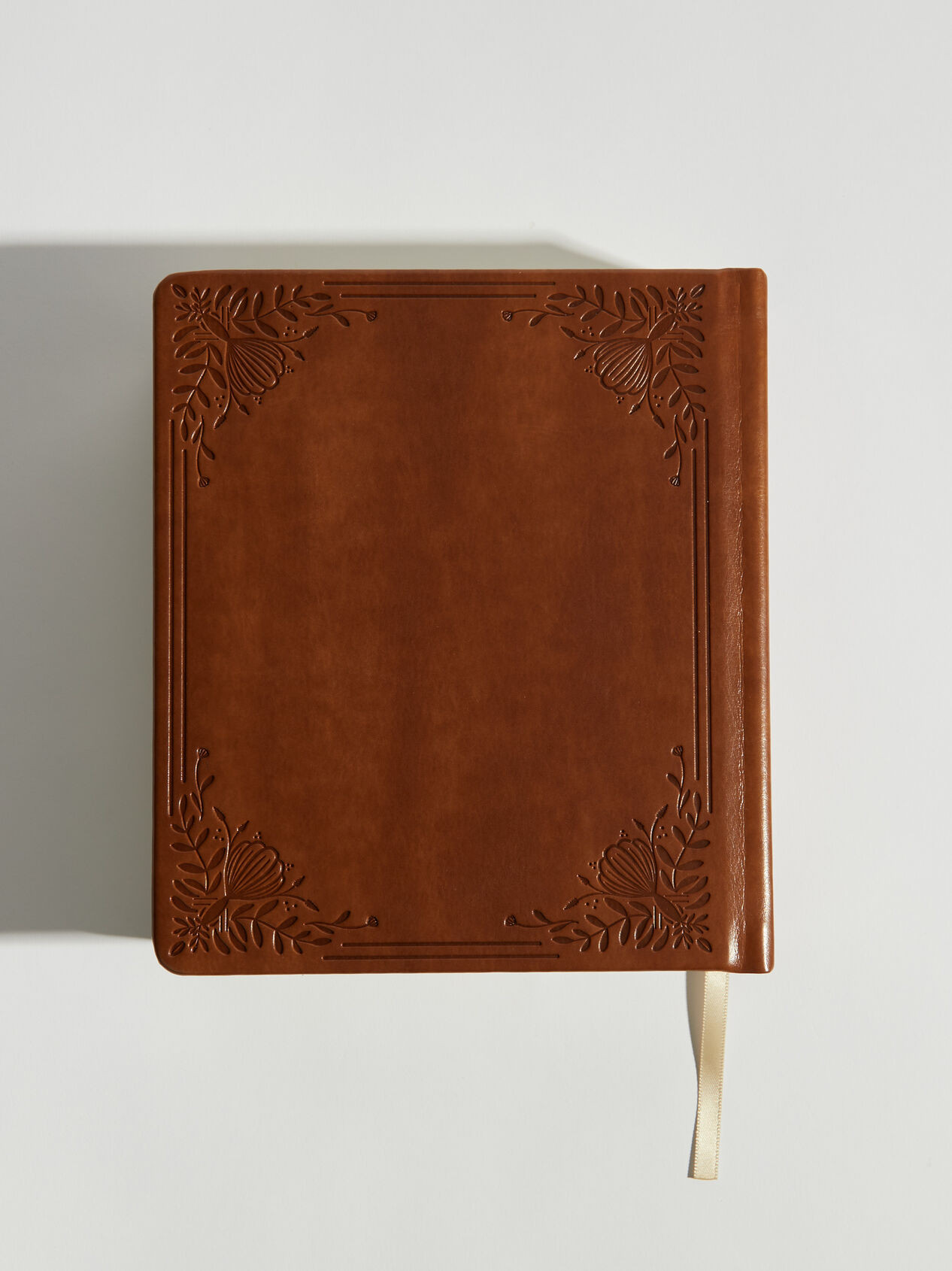 Hosanna Revival 5-Year Prayer Journal - Edinburgh Theme | Altar'd State