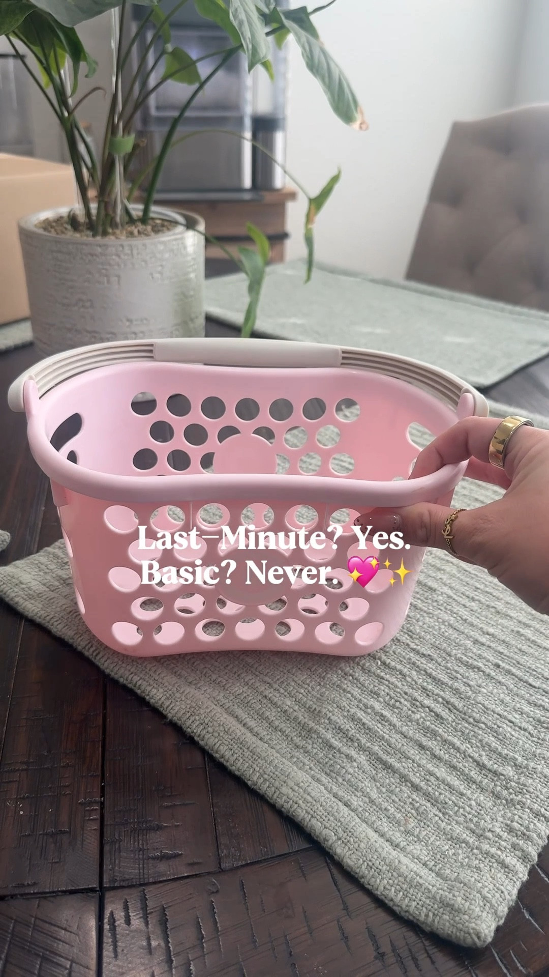 Linked every pink + pretty thing you need for that last-minute gift moment 💘 Shop the vibe — fast, cute, and totally her. #LTKGiftGuide #LTKHoliday #LTKFinds

#LTKSaleAlert #LTKParties #LTKBeauty