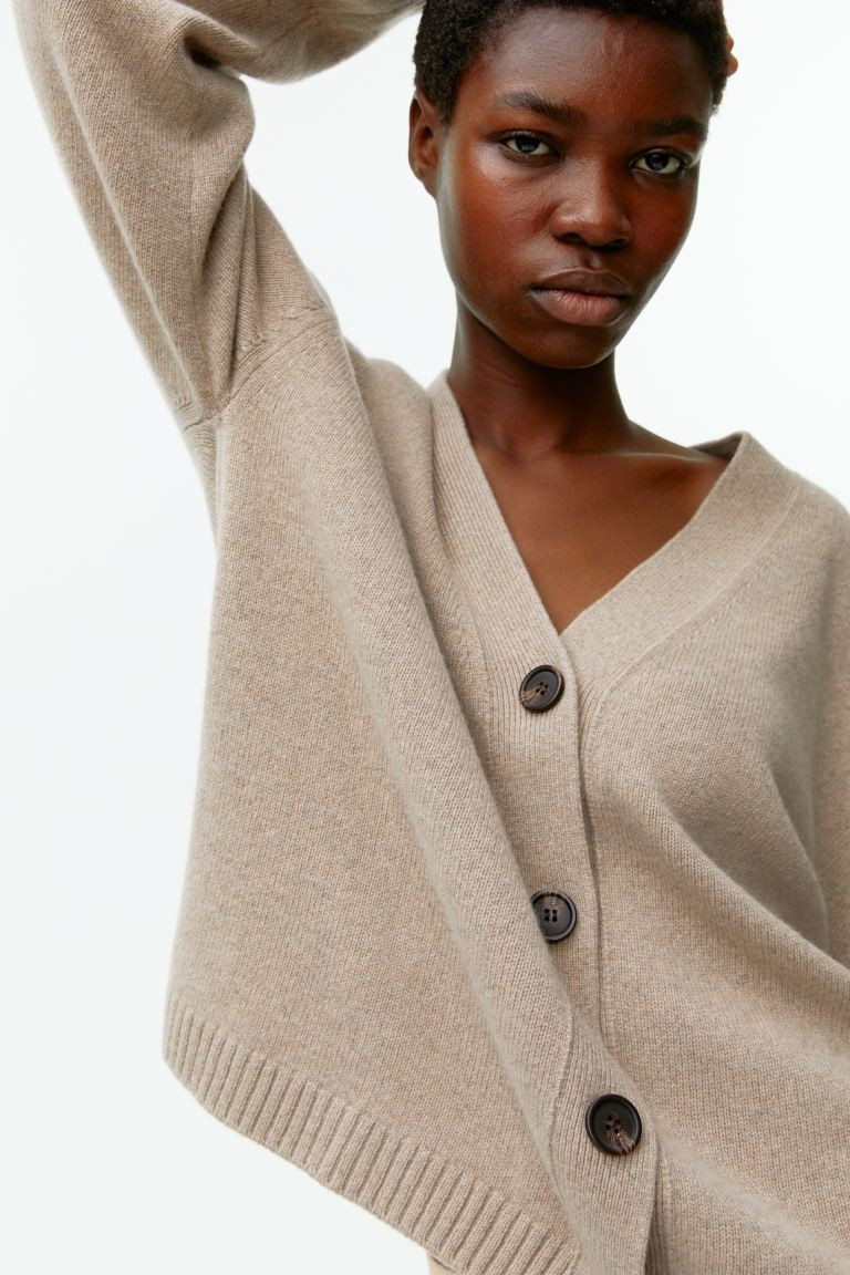 Strickjacke aus Kaschmir | H&M (DE, AT, CH, NL, FI)