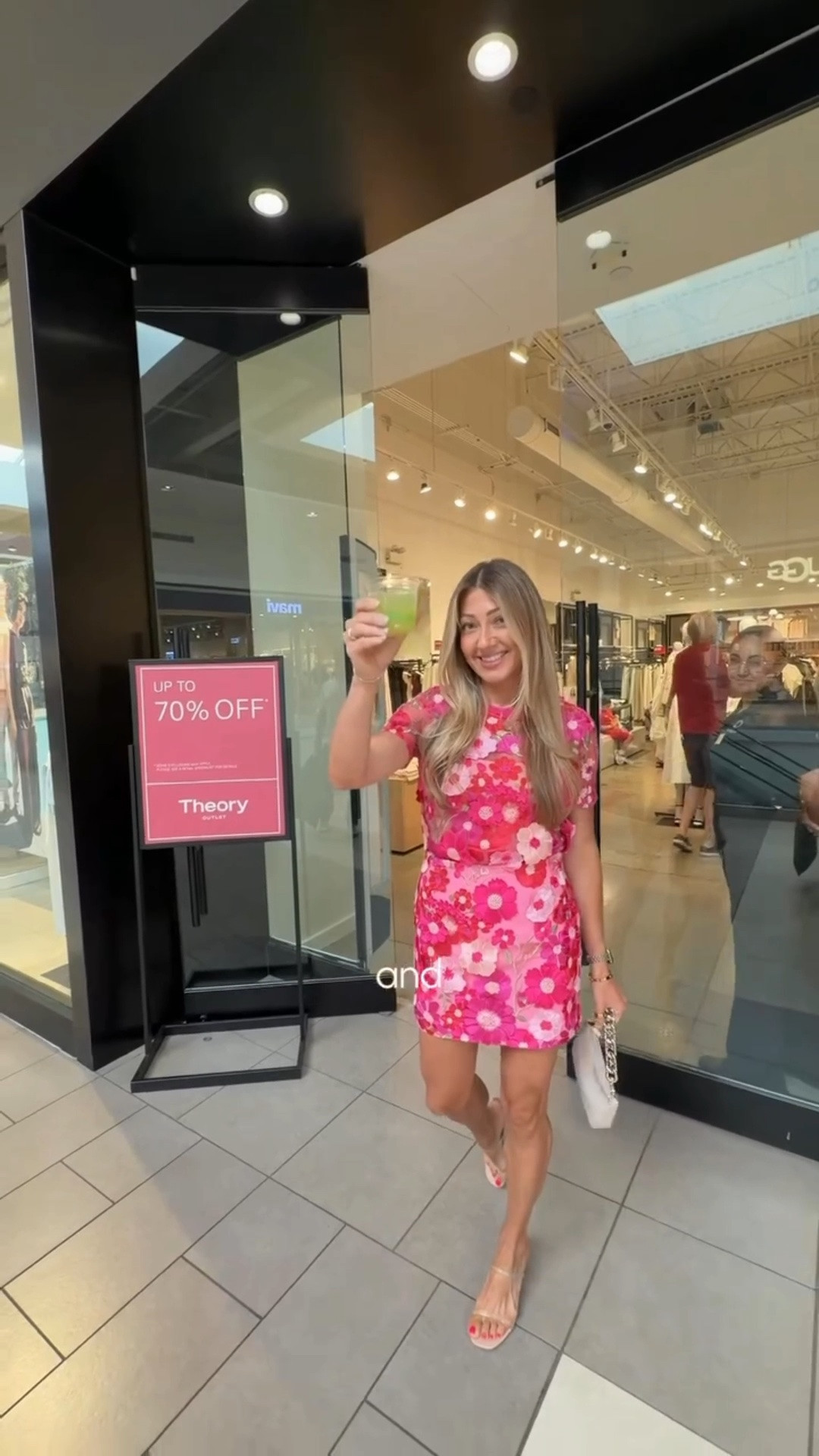 This is more than an outlet mall. 🎨🛍️

I always knew Fashion Outlets of Chicago was a great place to shop, but I had no idea it was also home to one of the most unique public art experiences in the Chicago area.

If you’re looking for things to do in Rosemont, shopping near Chicago, indoor activities, public art, or designer outlet shopping, this is worth adding to your list.

Beyond the 130+ designer outlet stores, you’ll find more than 25 permanent large-scale works from celebrated contemporary artists, along with rotating exhibitions from Chicago artists like Stef Ross. Every piece includes a QR code so you can learn about the artist and the inspiration behind the work, turning a shopping trip into an interactive art experience.

We loved meeting Stef Ross @stefrossart and hearing about her creative process, then spent the evening exploring the artwork, trying on way too many outfits, and visiting some of our favorite stores.

It’s such a fun reminder that sometimes the best experiences are the ones you weren’t expecting.

📍Fashion Outlets of Chicago | Rosemont

@fashionchicago @villageofrosemont @carolfoxassociates 

#FashionOutletsofChicago #Rosemont #shopping #chicagosuburbs #thingstodoinchicago